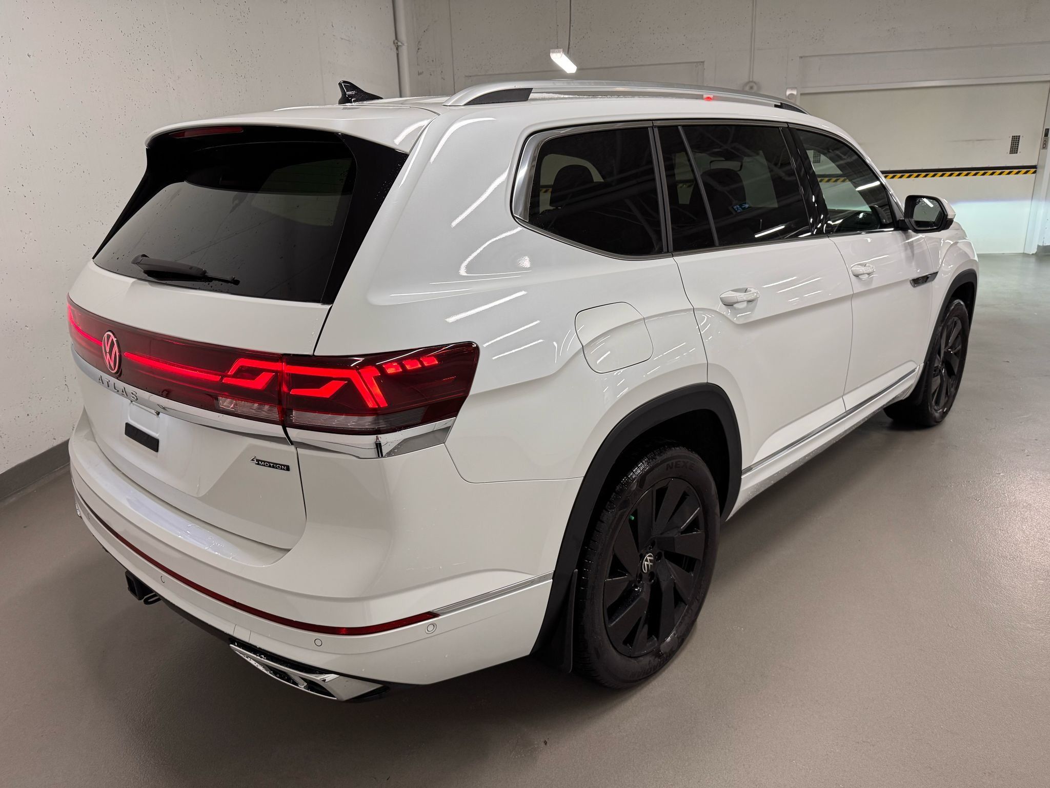 2024 Volkswagen Atlas in Vancouver, British Columbia