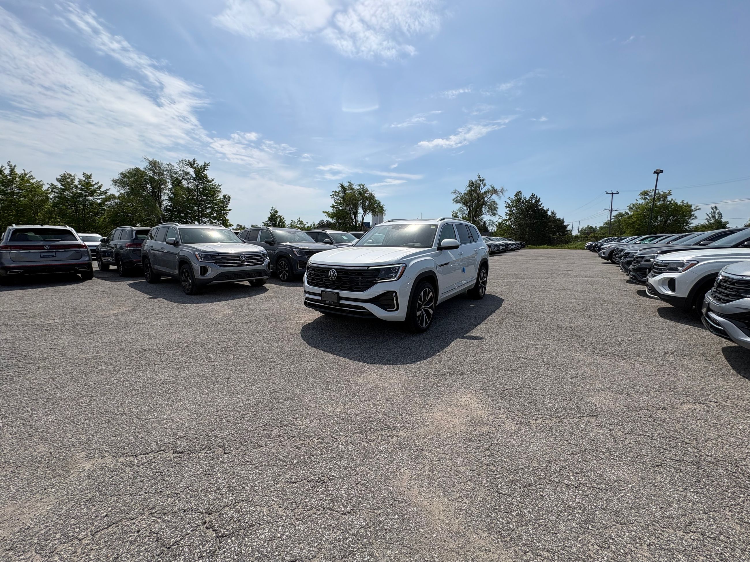 2026 Volkswagen Atlas Execline