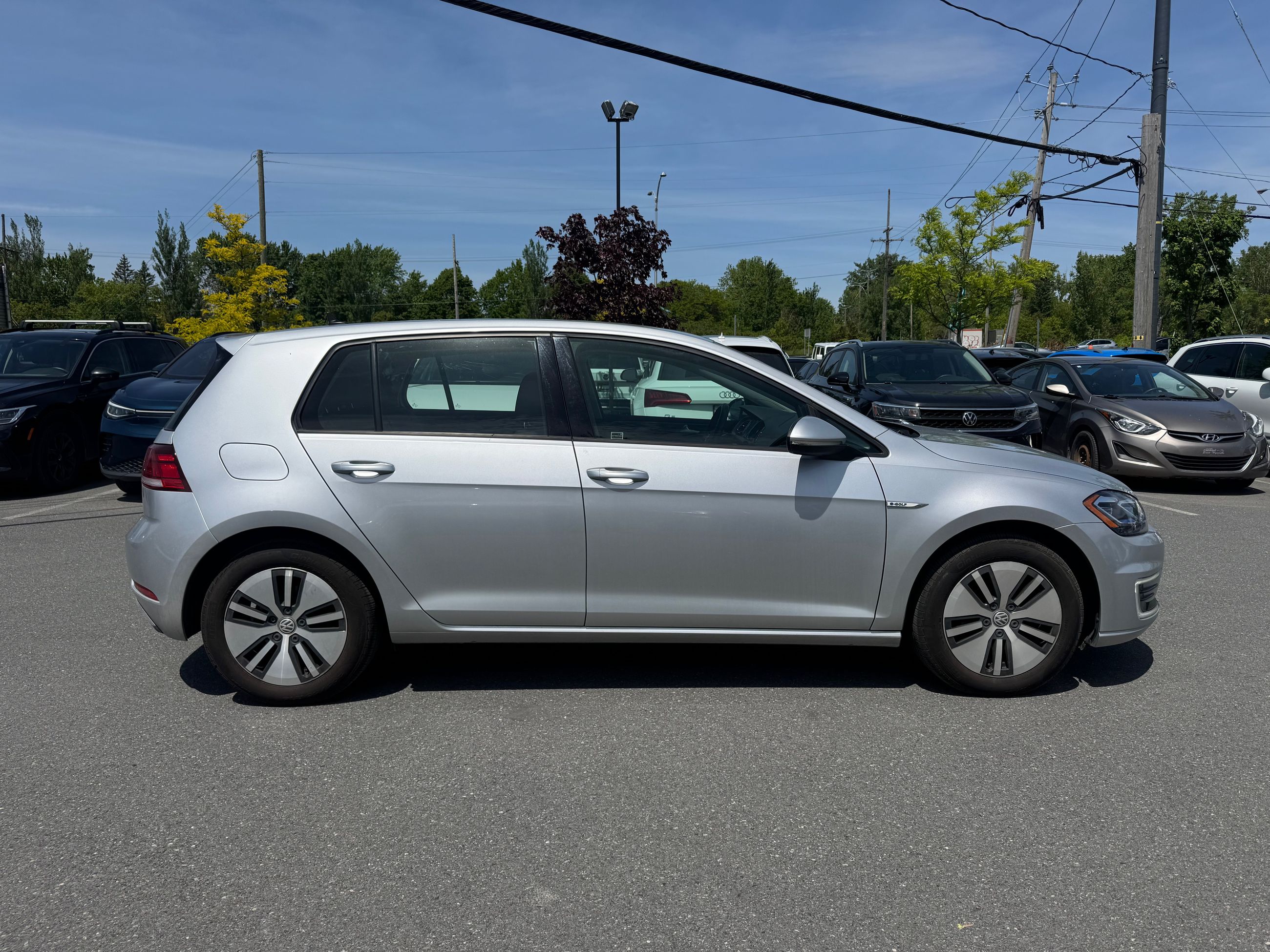 Volkswagen e-Golf  2020 à Saint-Bruno-de-Montarville, Québec