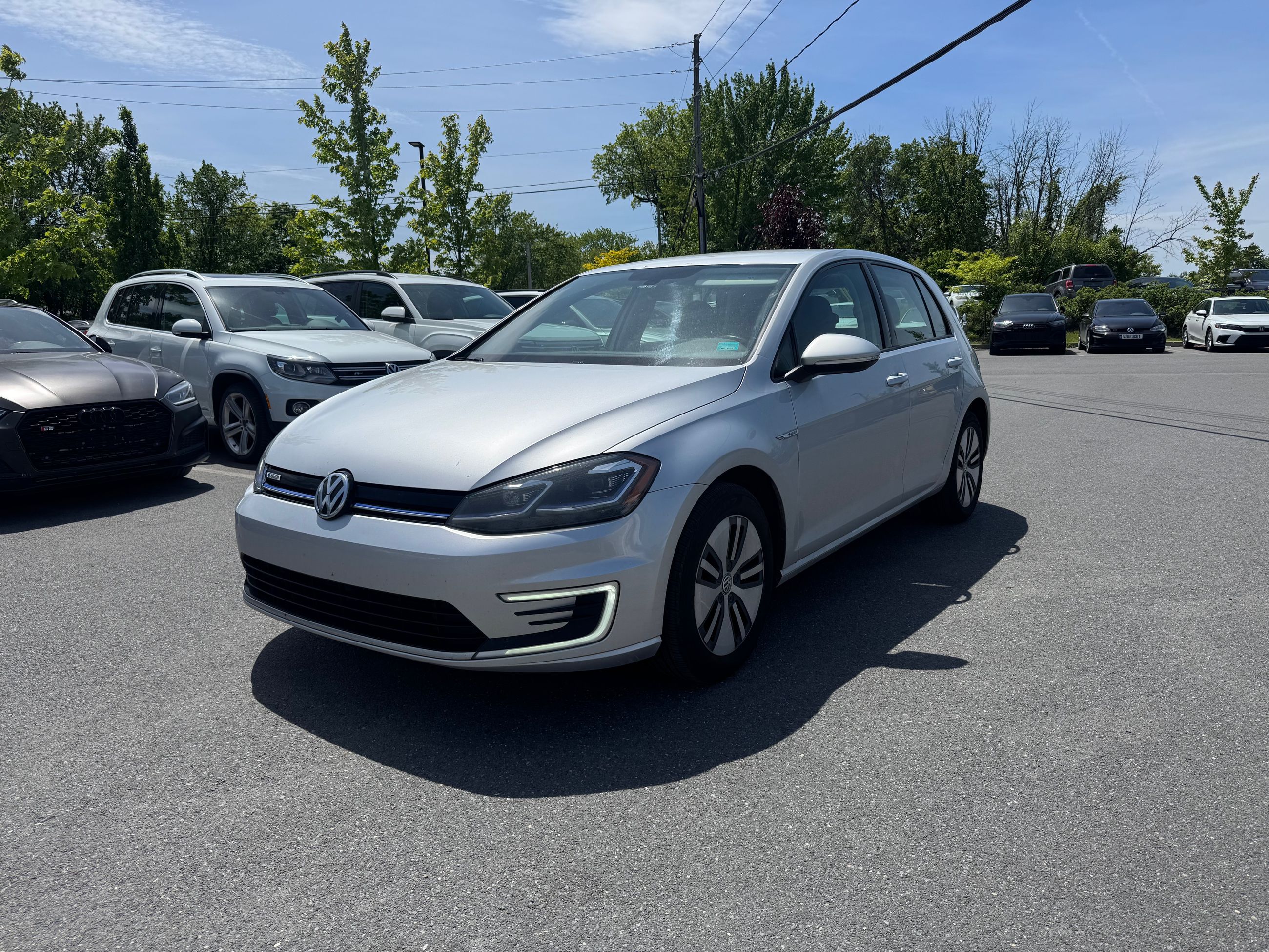 Volkswagen e-Golf  2020 à Saint-Bruno-de-Montarville, Québec