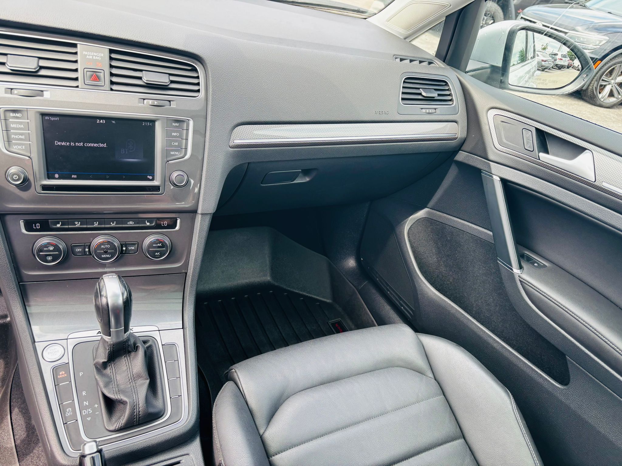 2017 Volkswagen GOLF ALLTRACK in Barrie, Ontario
