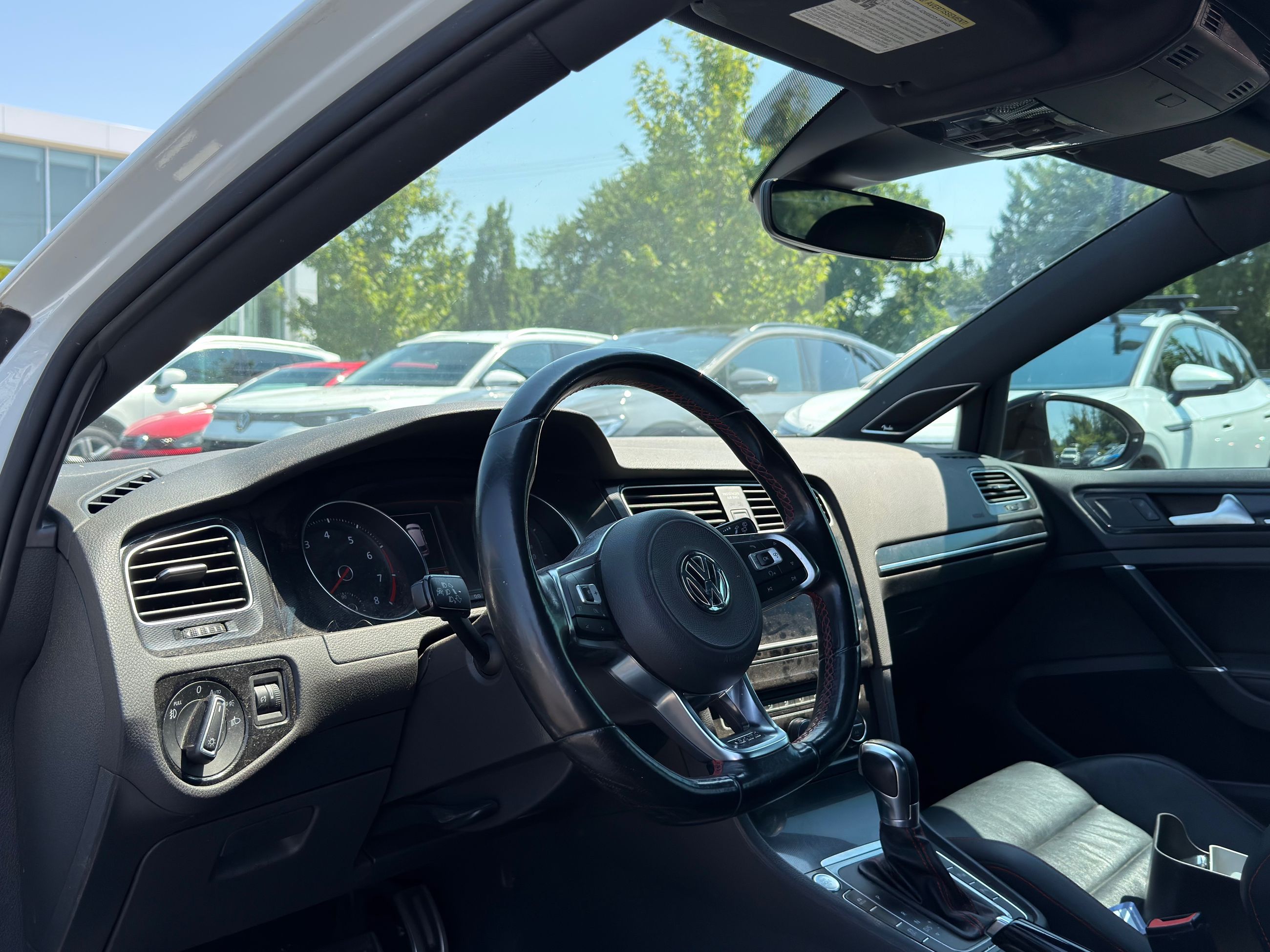 2017 Volkswagen Golf GTI in Saint-Bruno-de-Montarville, Quebec