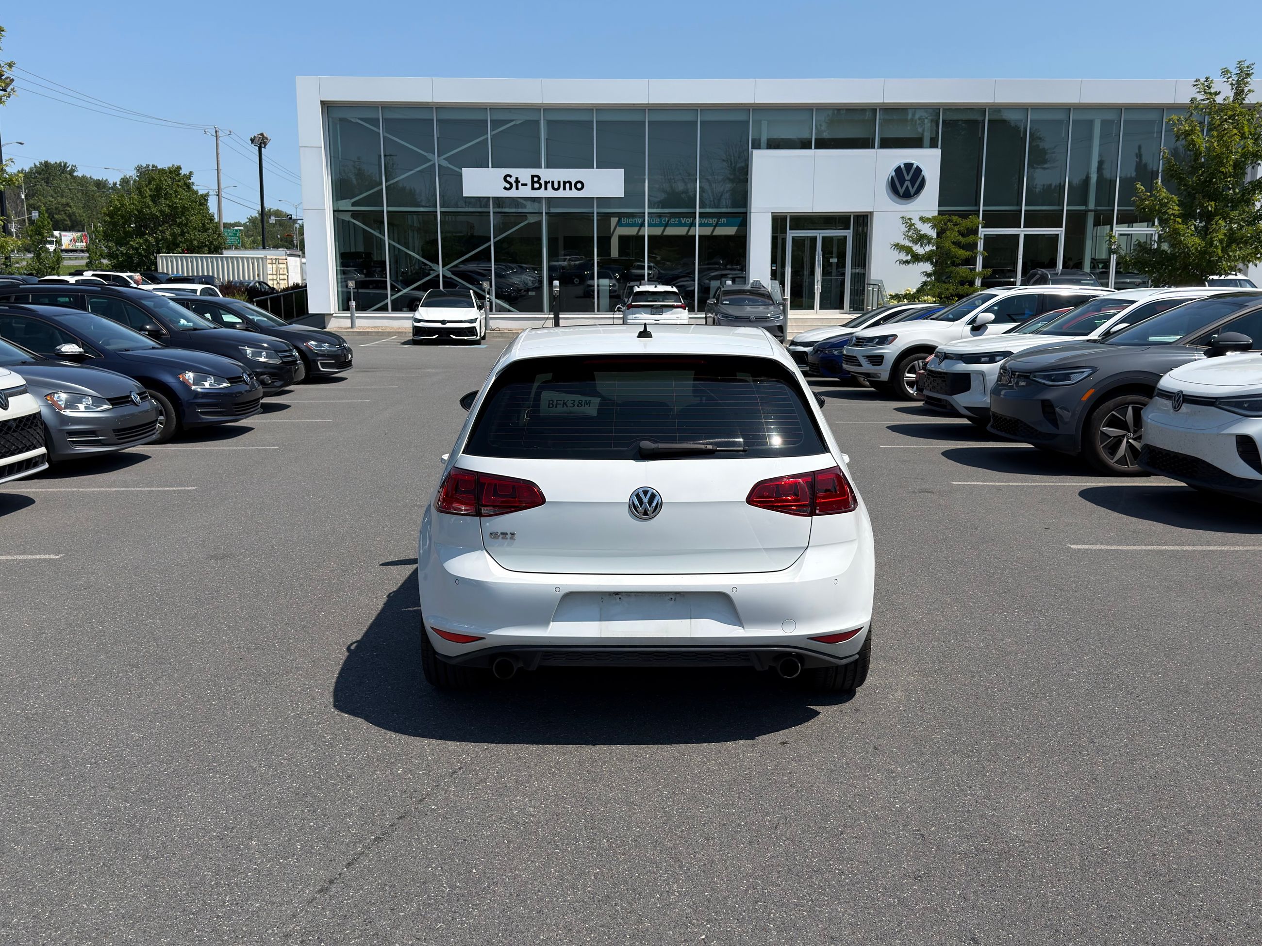 2017 Volkswagen Golf GTI in Saint-Bruno-de-Montarville, Quebec