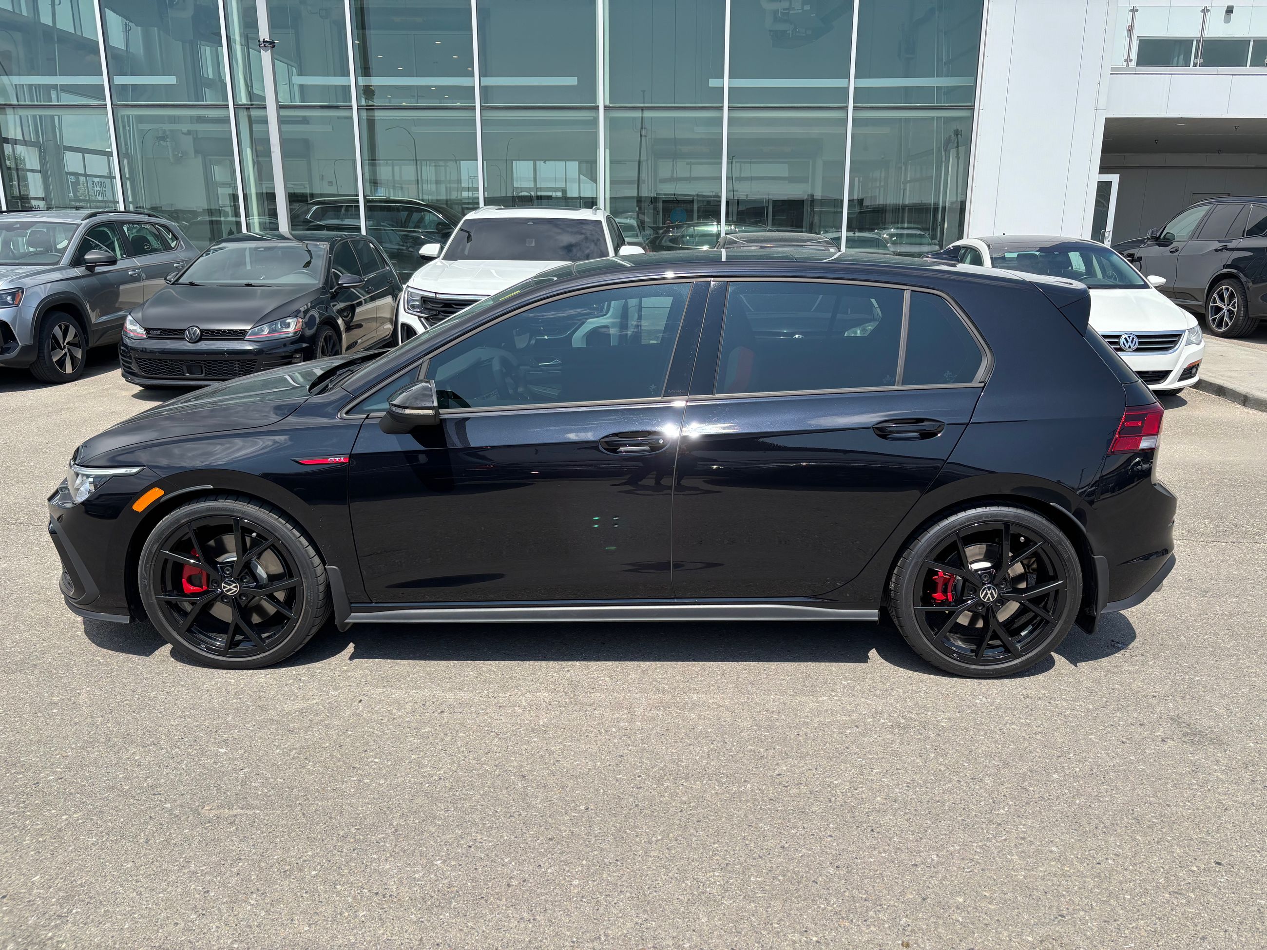 Volkswagen Golf GTI  2024 à Calgary, Alberta