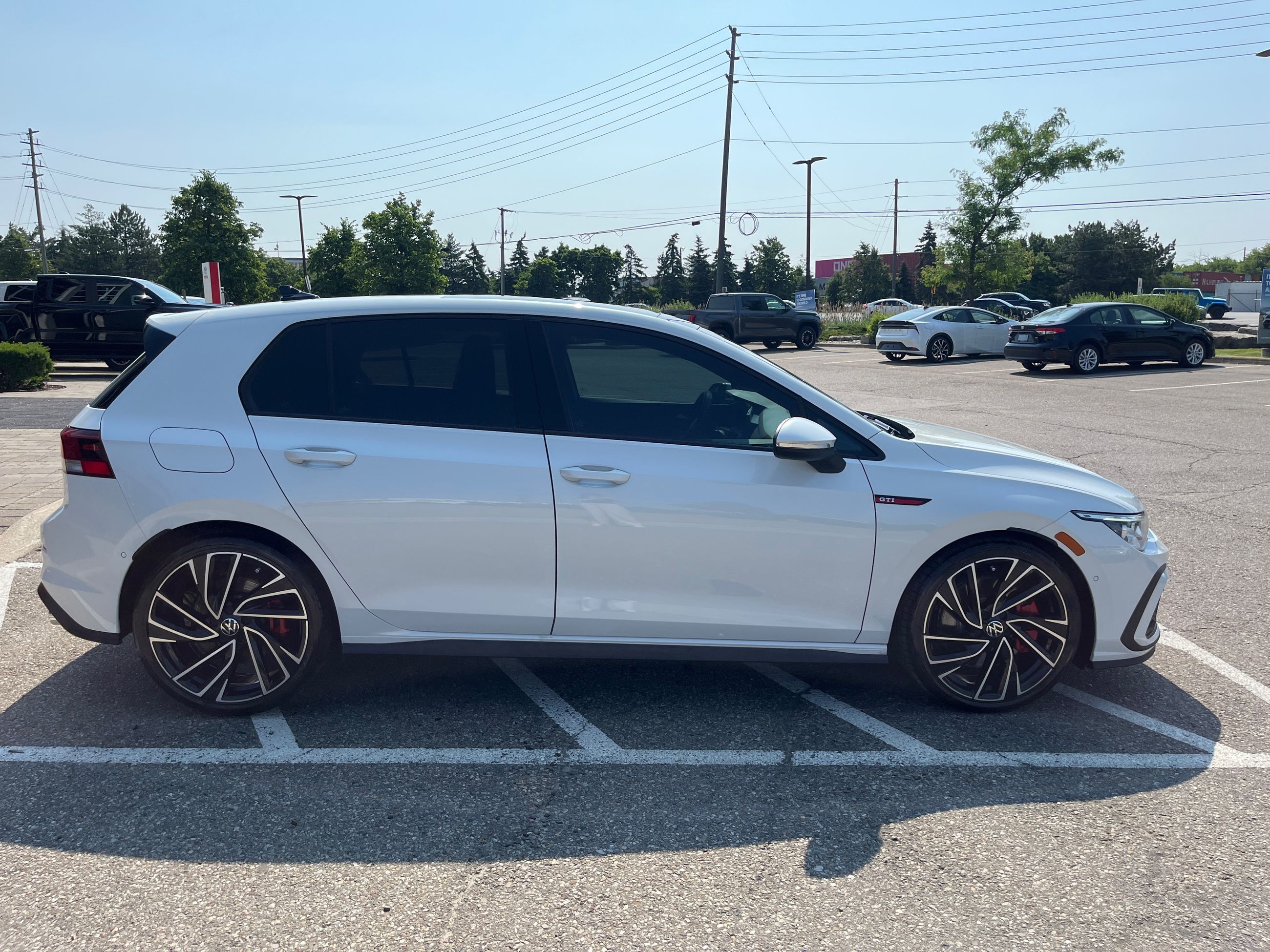 2024 Volkswagen Golf GTI in Bolton, Ontario