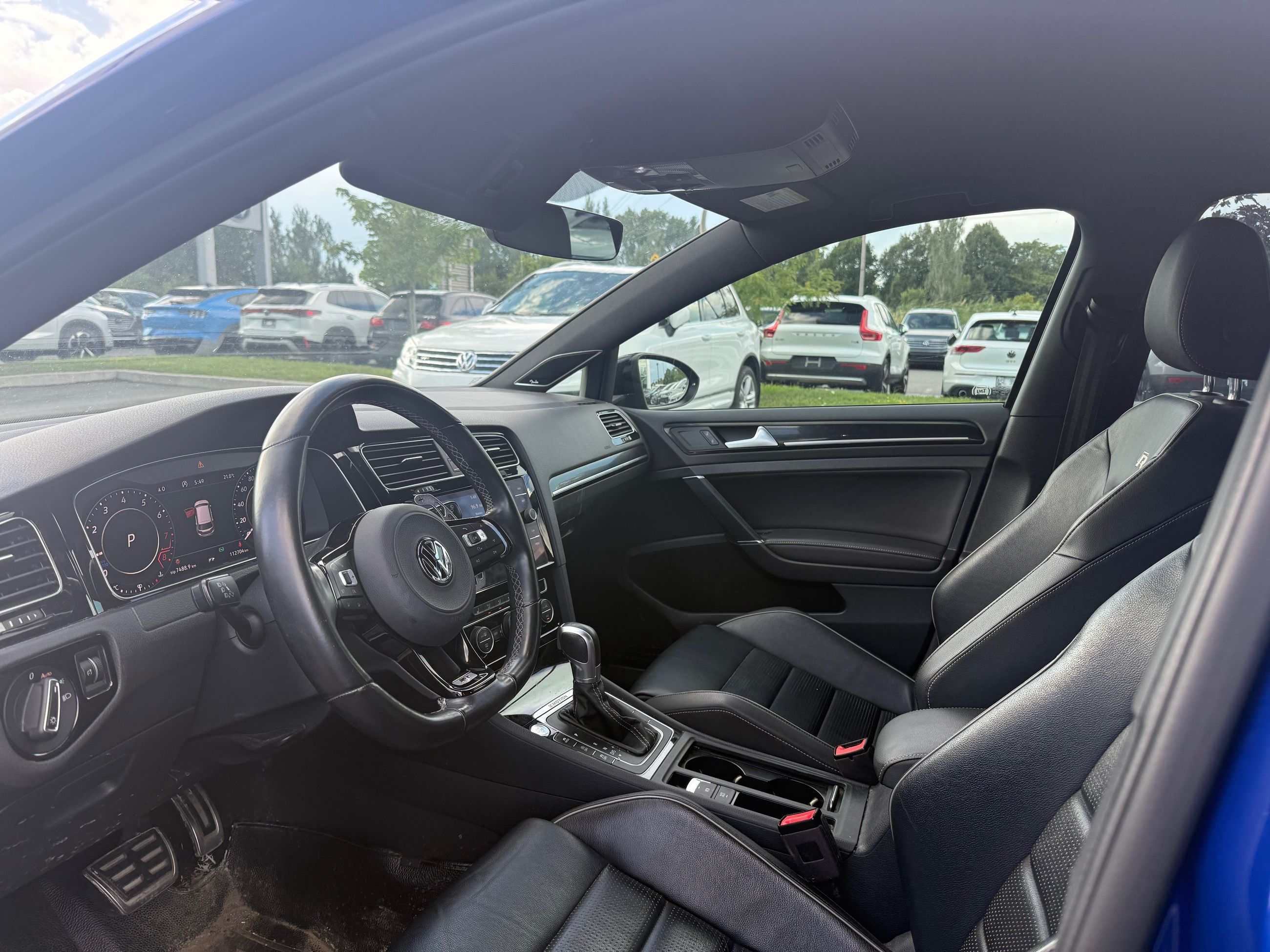 2018 Volkswagen Golf R in Saint-Bruno-de-Montarville, Quebec