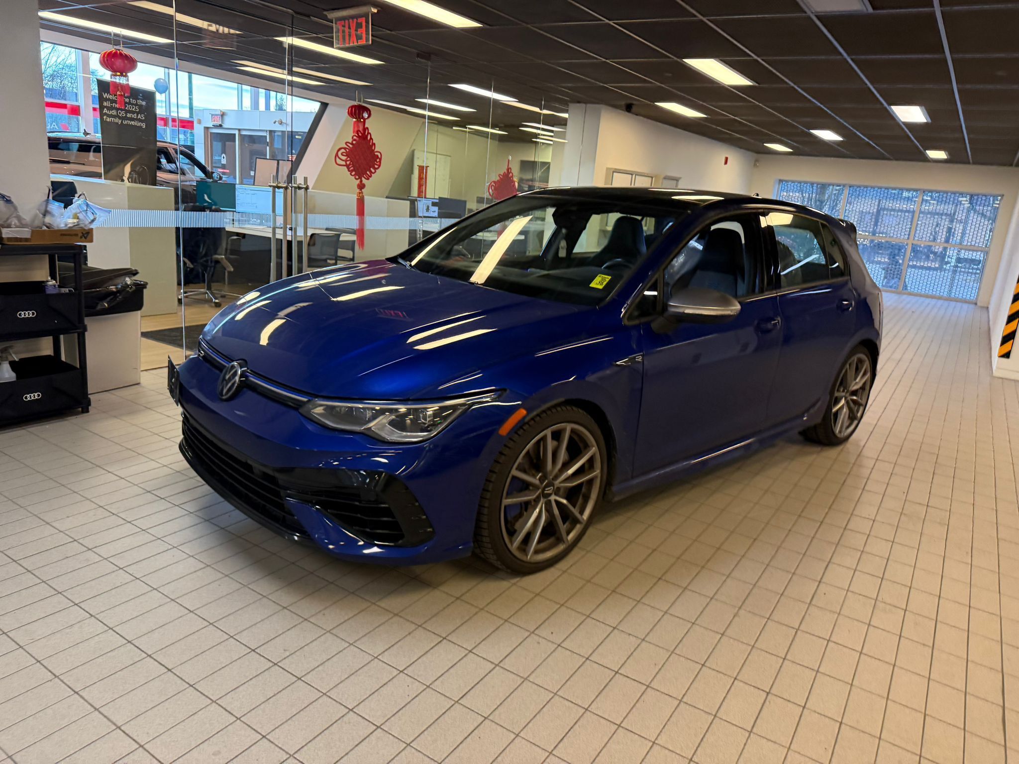 Volkswagen Golf R  2024 à Vancouver, Colombie-Britannique