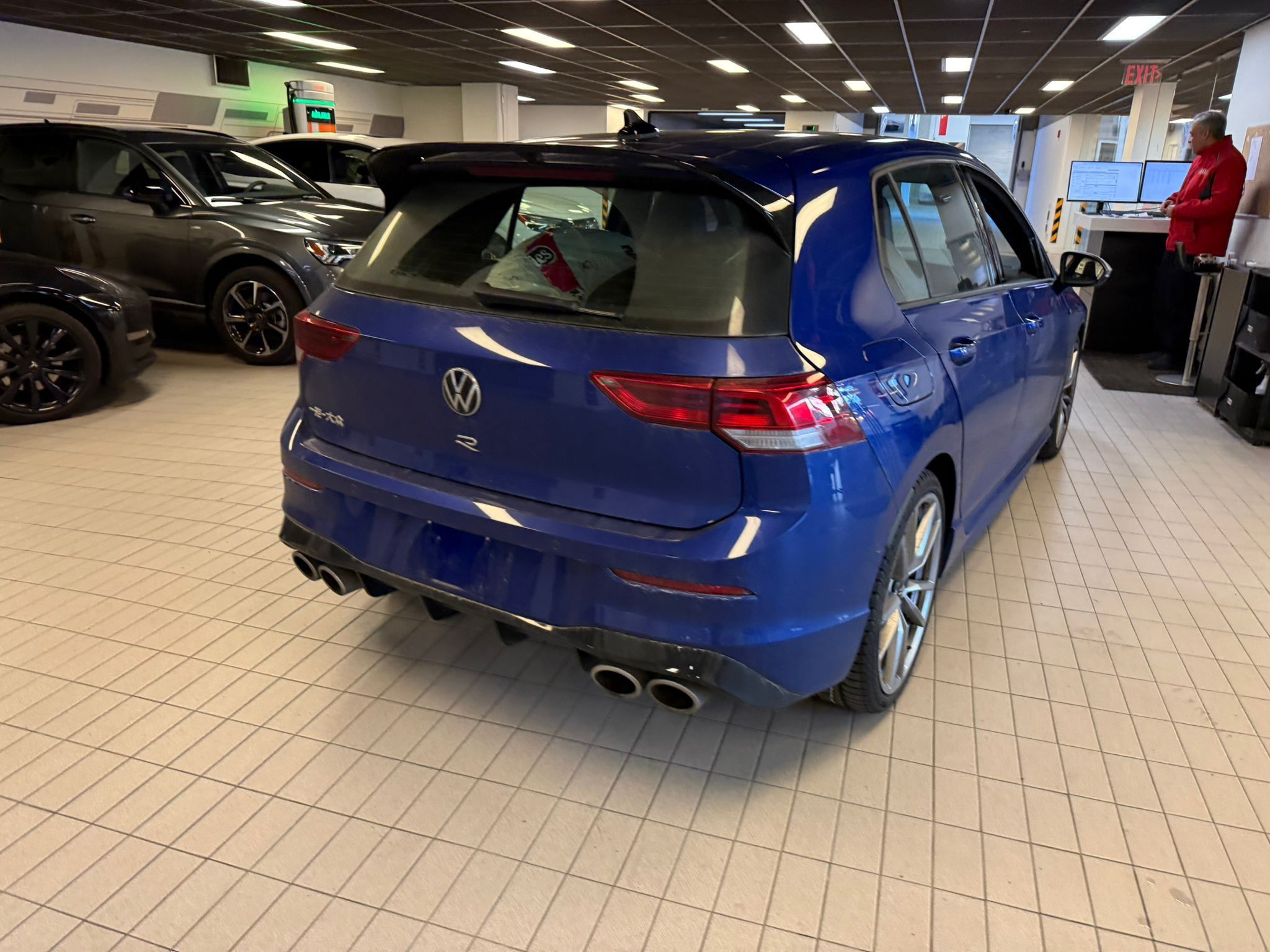 Volkswagen Golf R  2024 à Vancouver, Colombie-Britannique