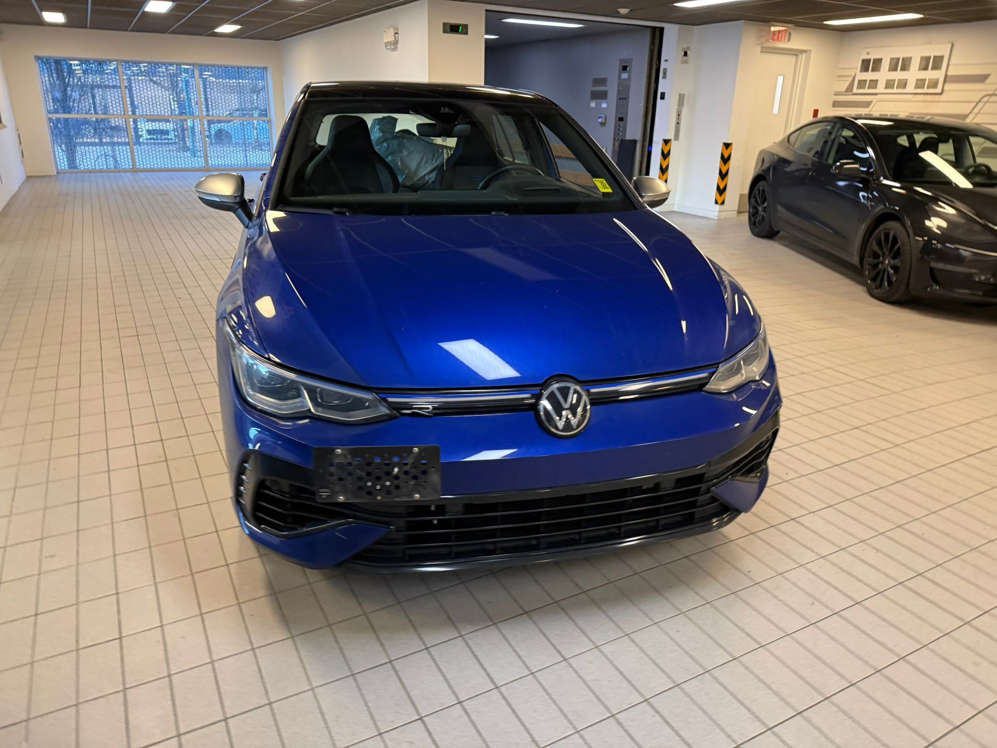 Volkswagen Golf R  2024 à Vancouver, Colombie-Britannique