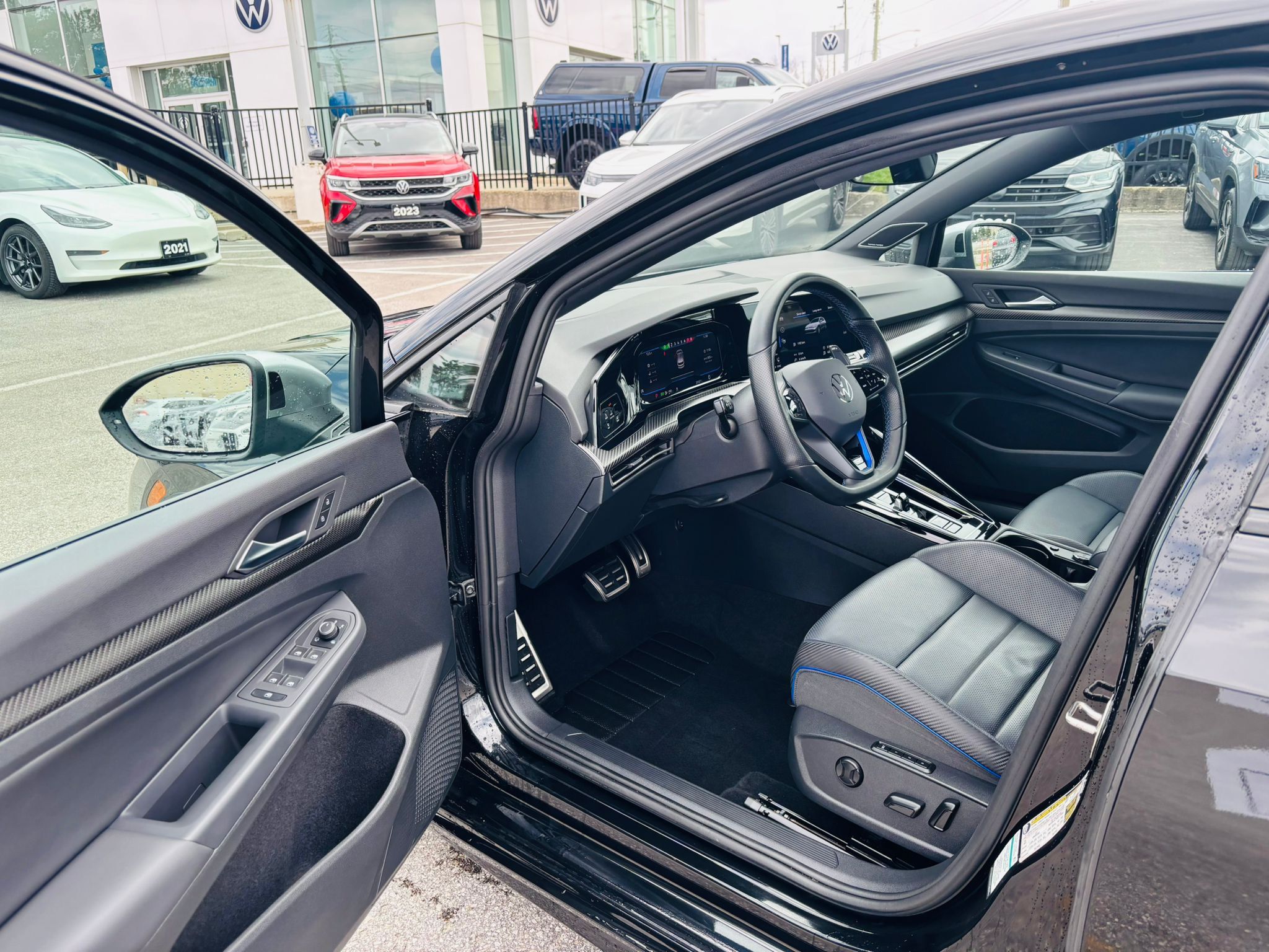 2024 Volkswagen Golf R in Barrie, Ontario