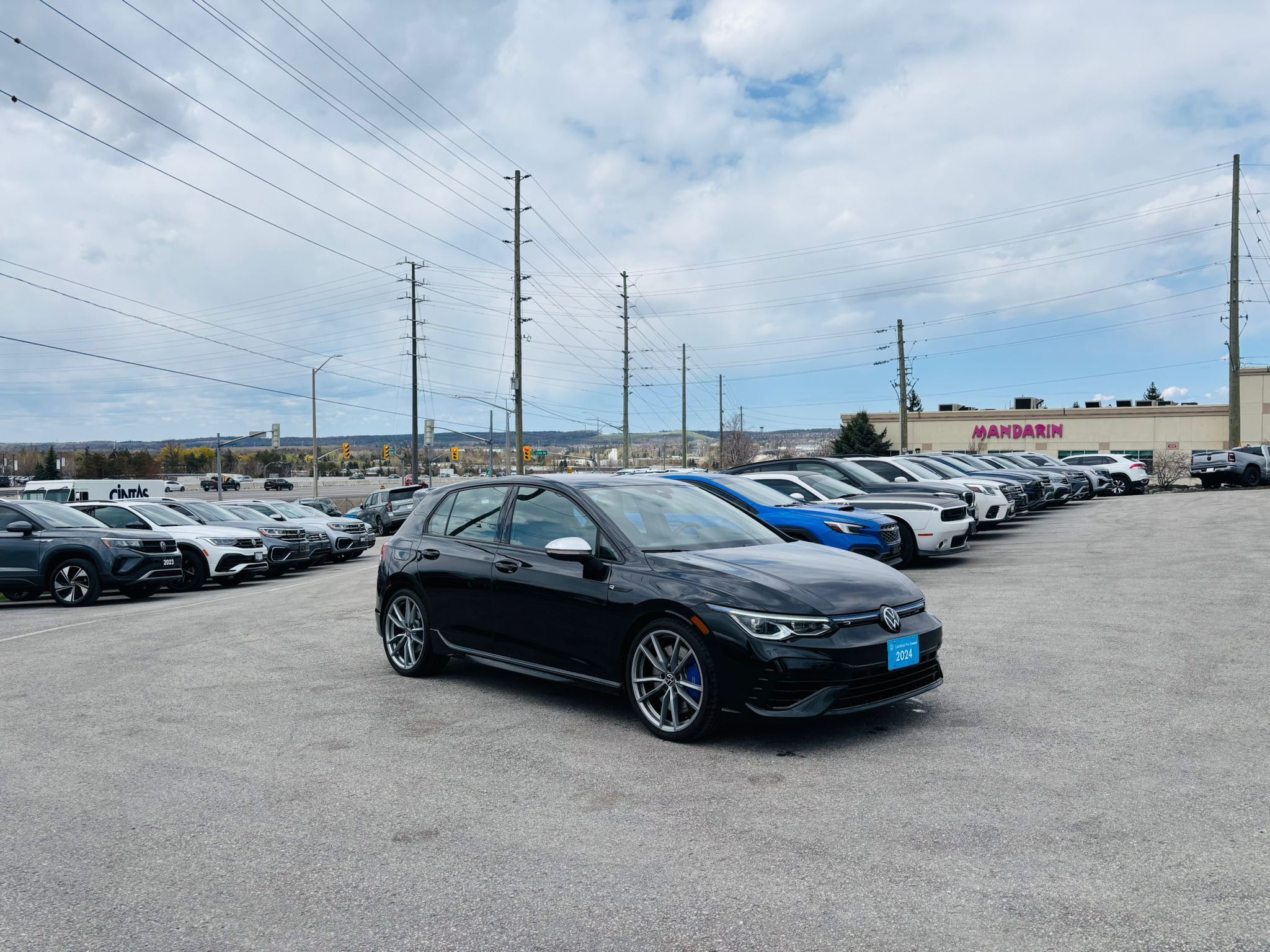2024 Volkswagen Golf R in Barrie, Ontario