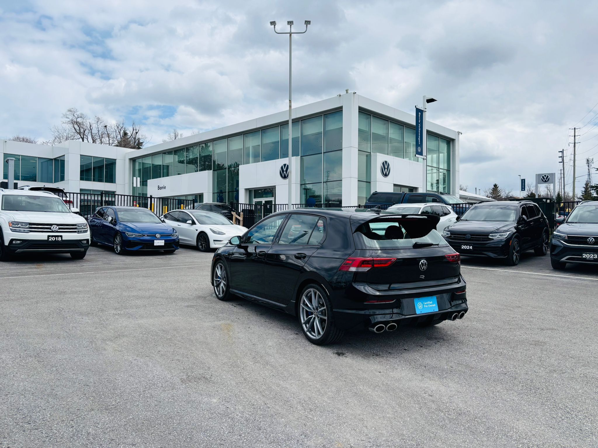 2024 Volkswagen Golf R in Barrie, Ontario