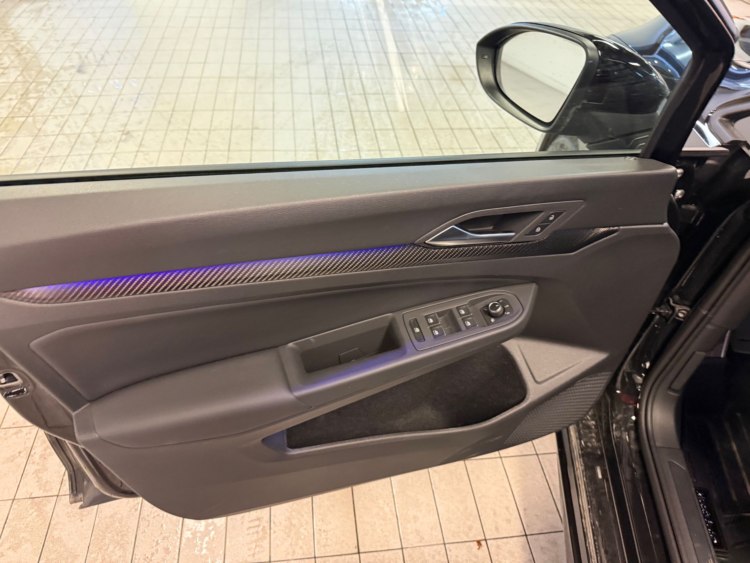 Volkswagen Golf R  2025 à Vancouver, Colombie-Britannique