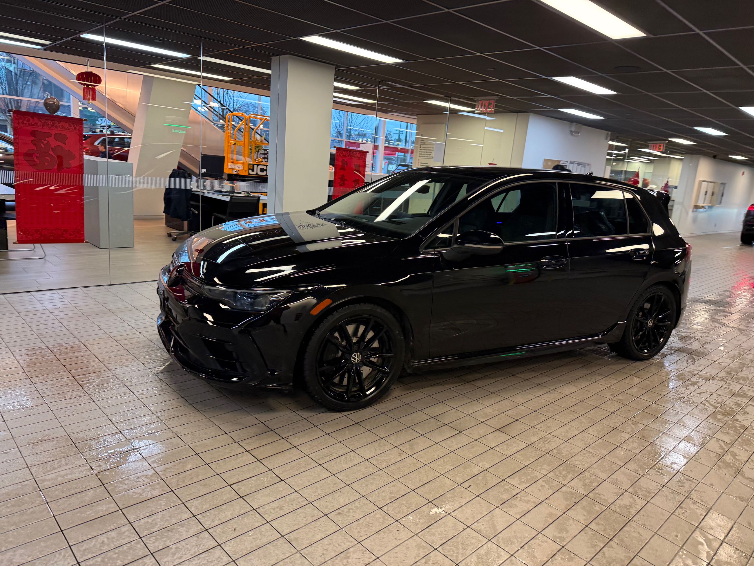 Volkswagen Golf R  2025 à Vancouver, Colombie-Britannique