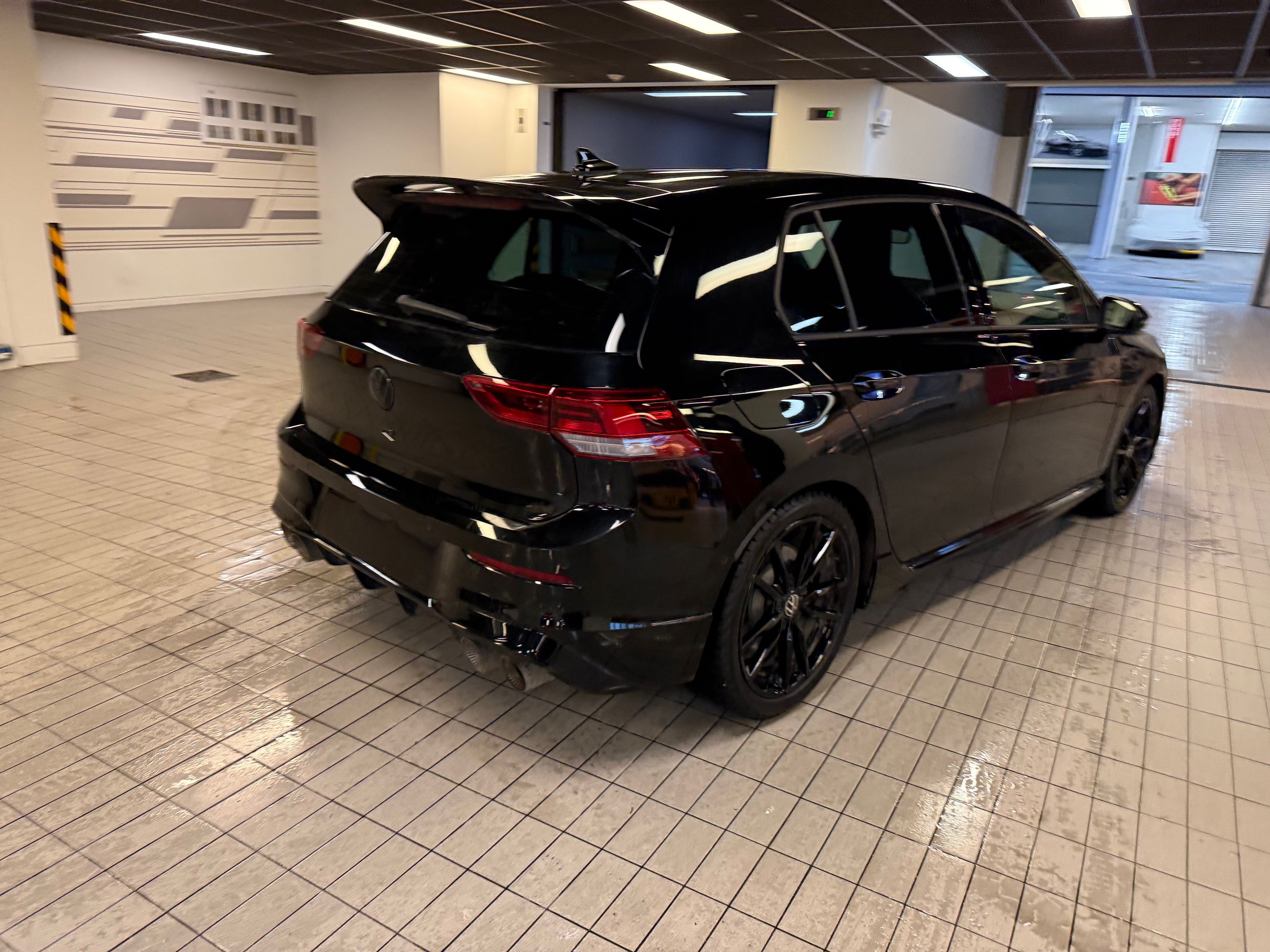 Volkswagen Golf R  2025 à Vancouver, Colombie-Britannique