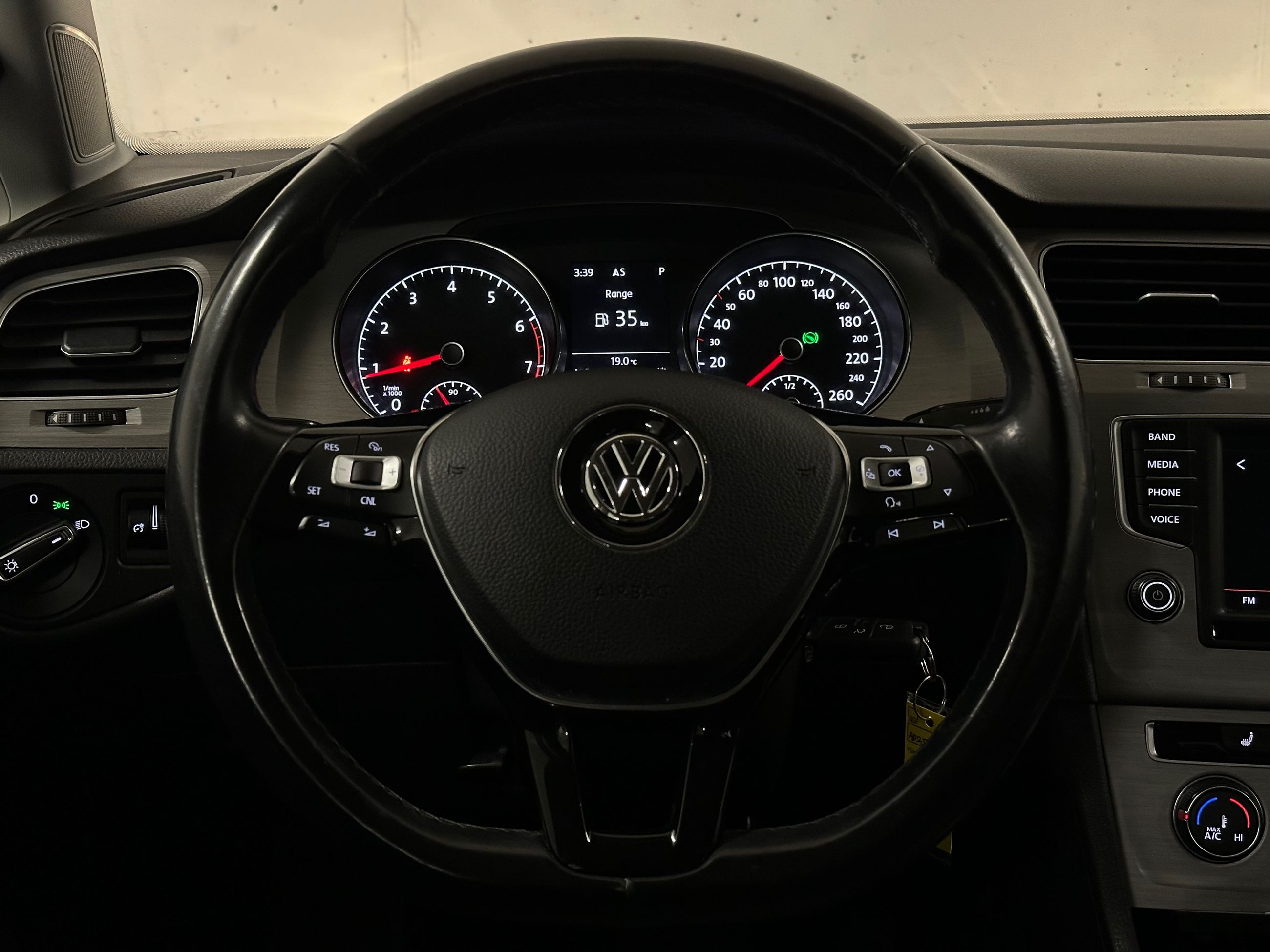 Volkswagen Golf  2016 à Vancouver, Colombie-Britannique