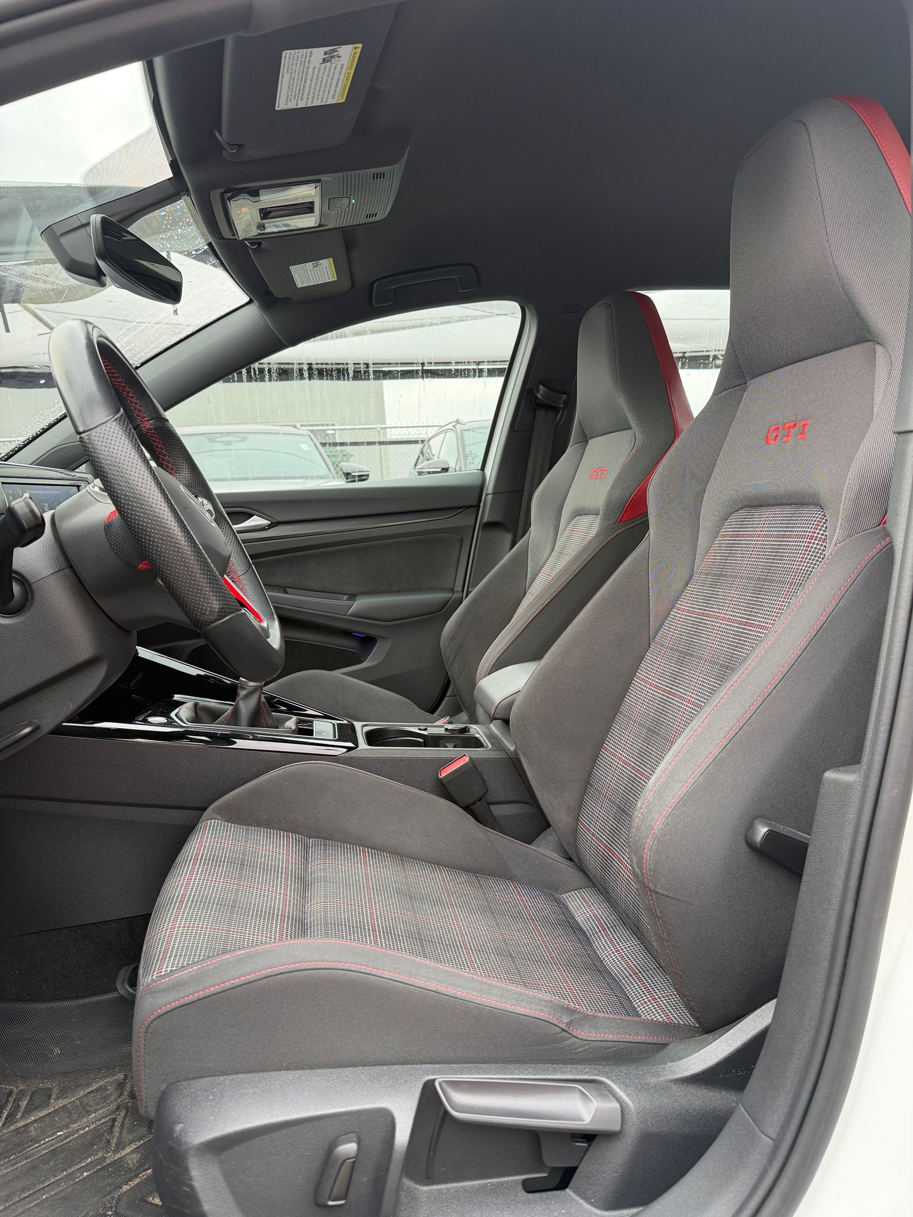 2023 Volkswagen GTI 2.0 T 6Sp
