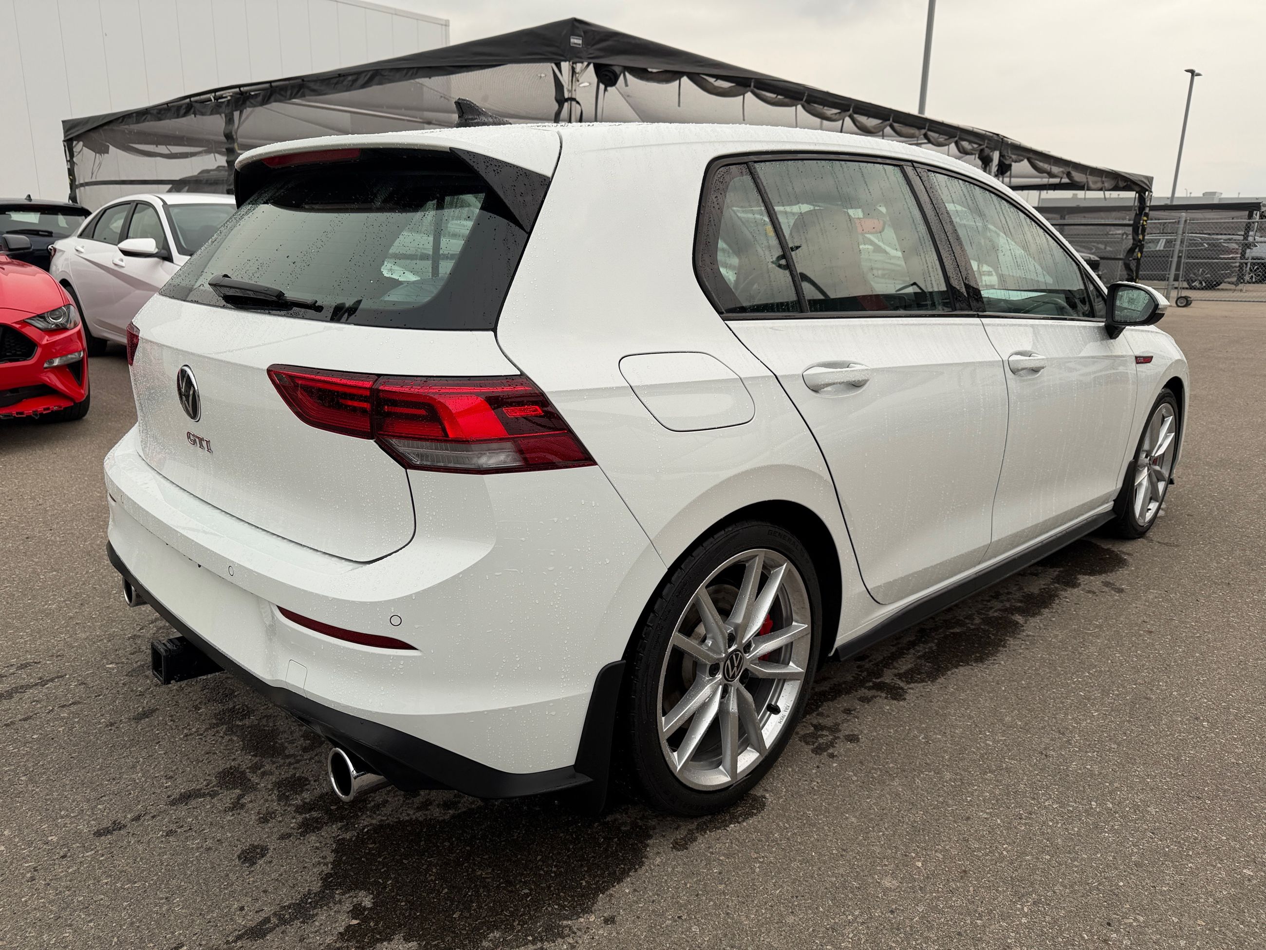 2023 Volkswagen GTI 2.0 T 6Sp