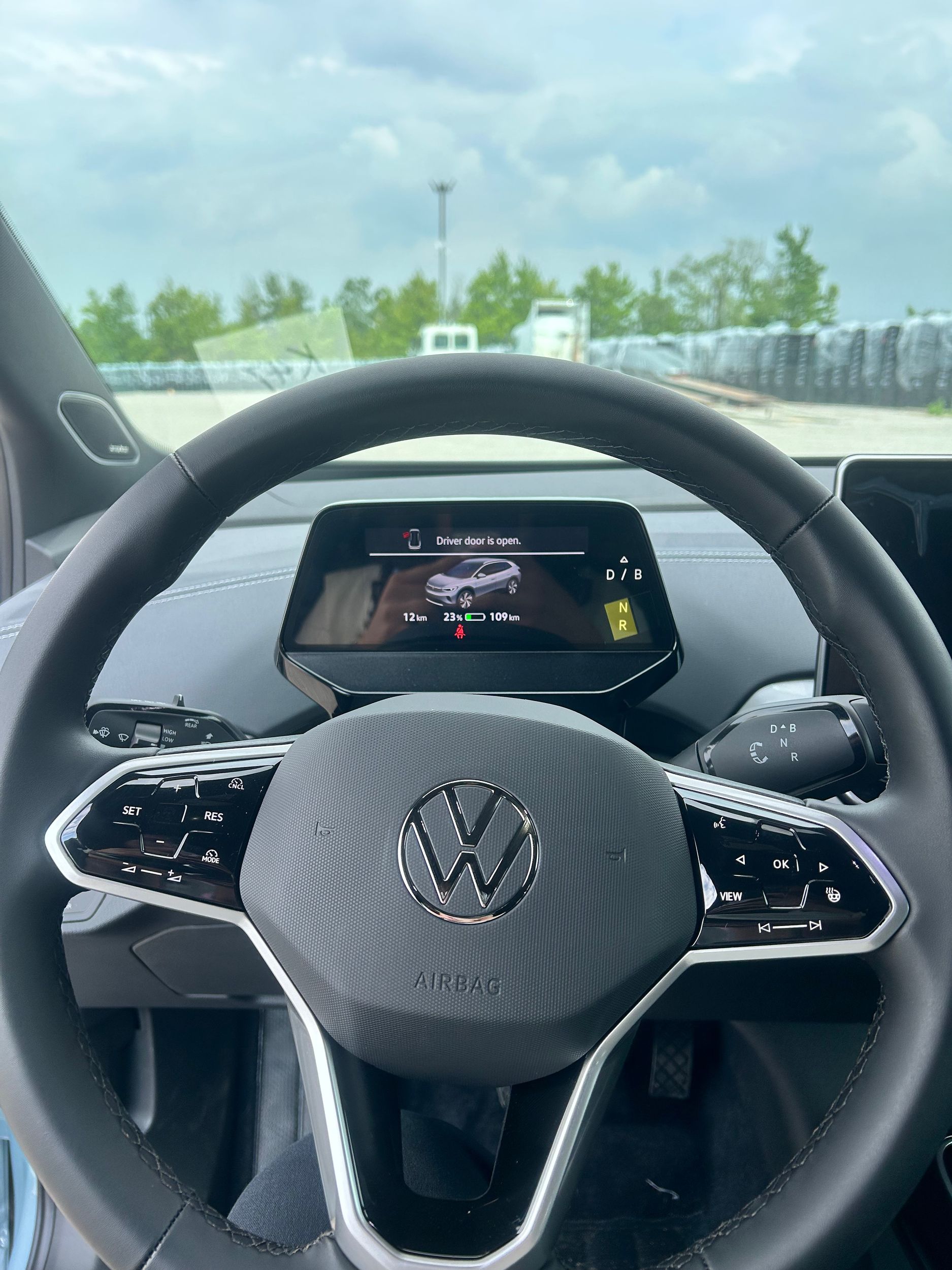 2025 Volkswagen ID.4 in Barrie, Ontario