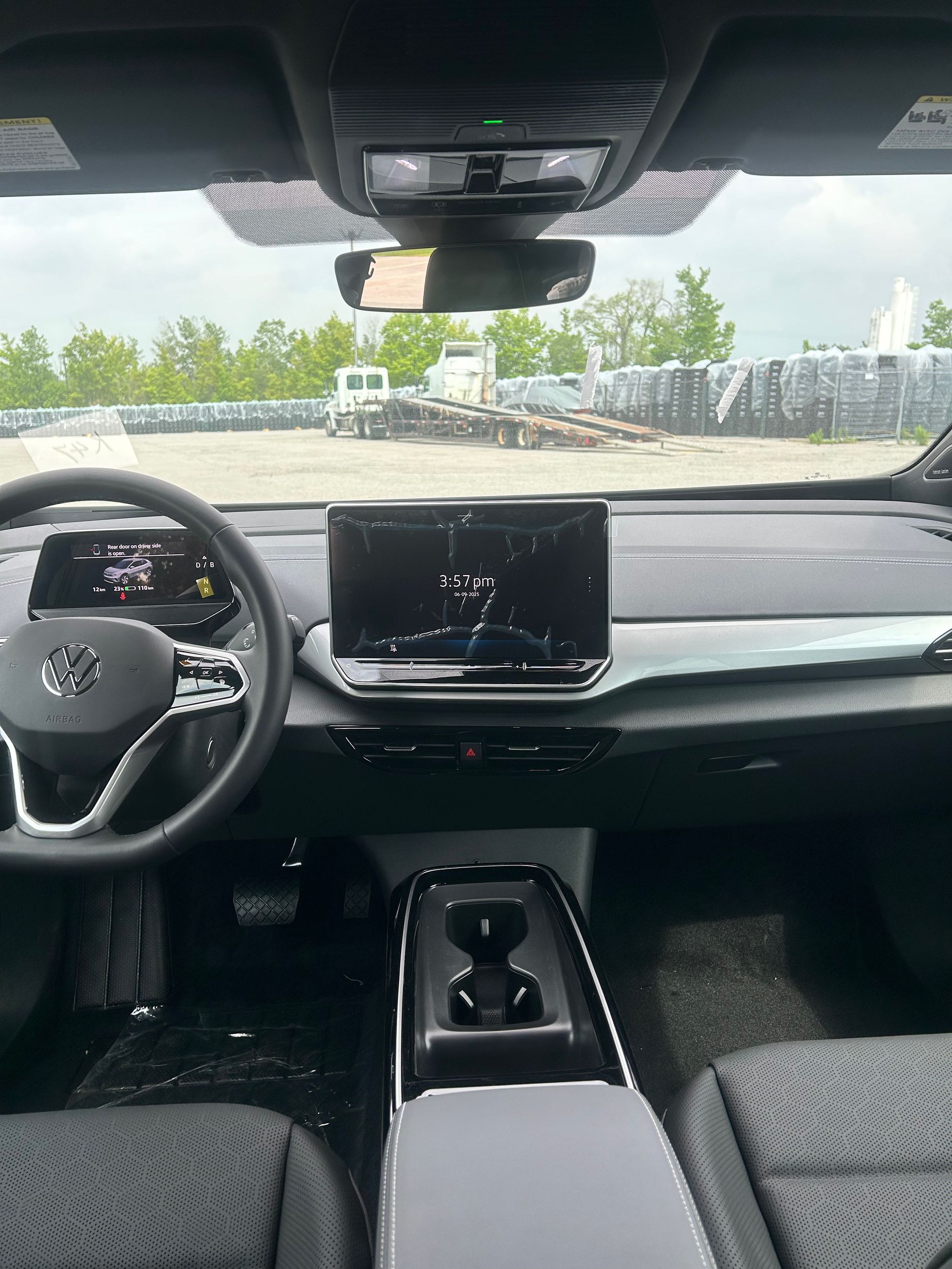2025 Volkswagen ID.4 in Barrie, Ontario