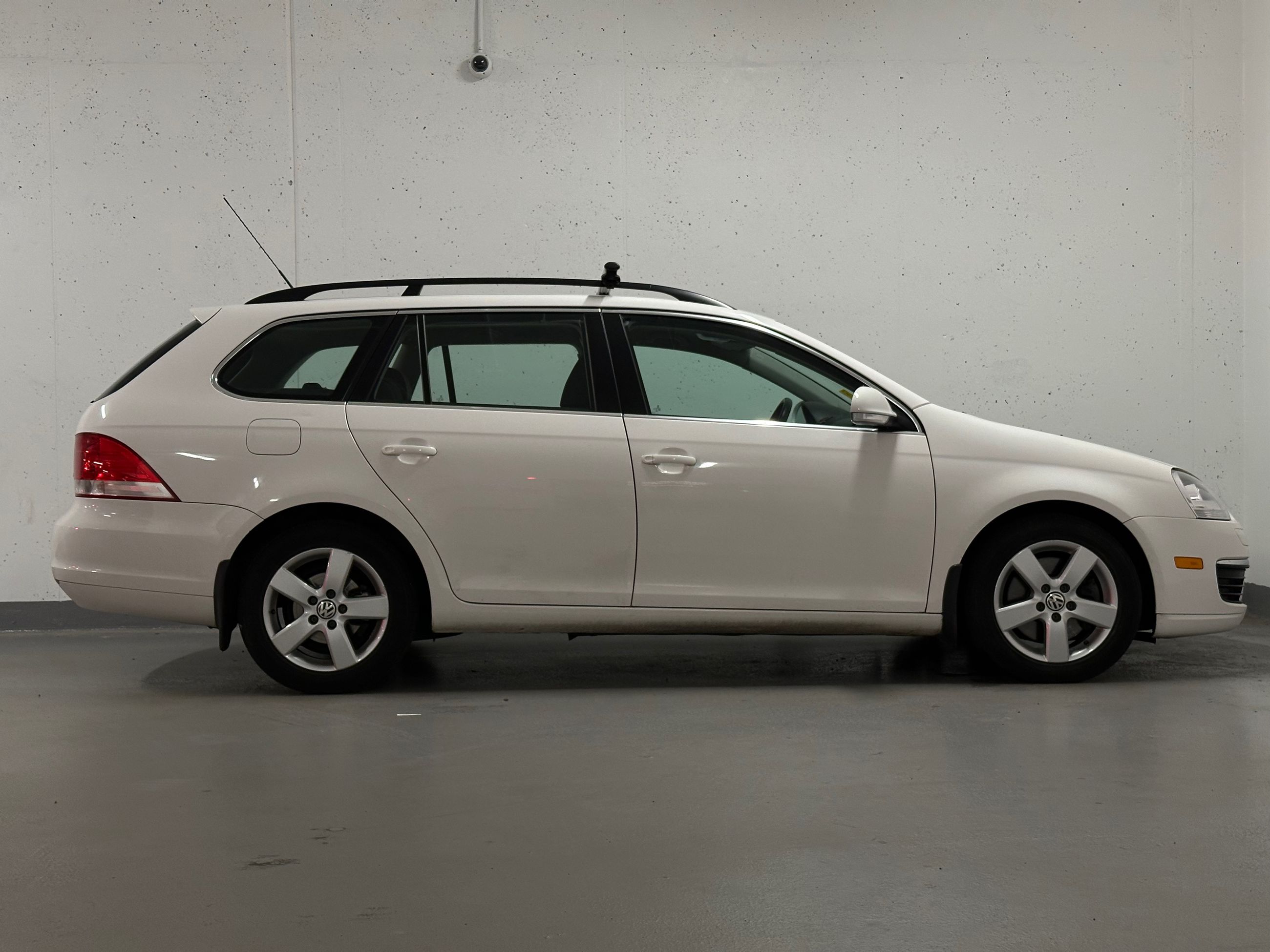 Volkswagen Jetta Wagon  2009 à Vancouver, Colombie-Britannique
