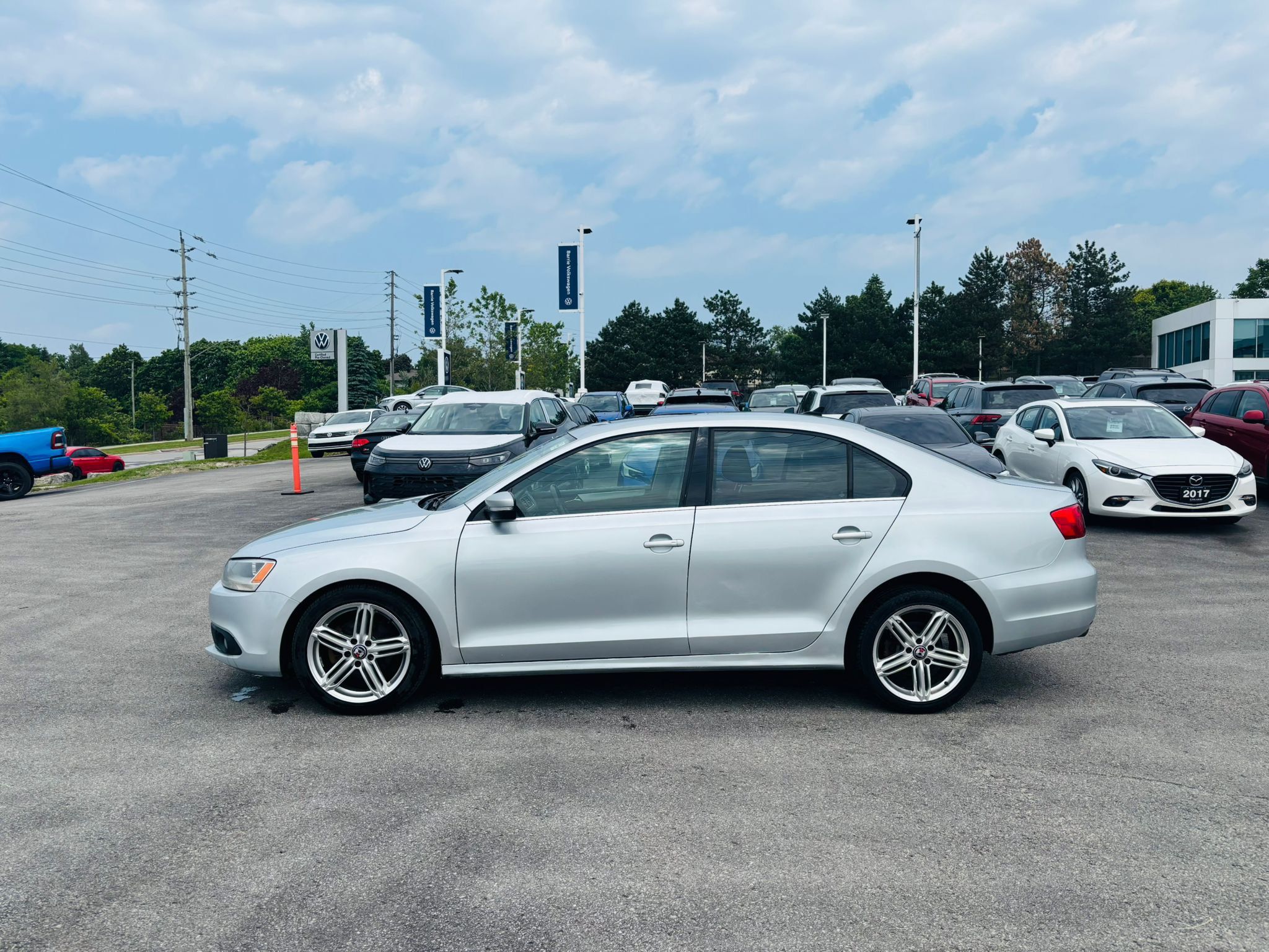 2012 Volkswagen Jetta in Barrie, Ontario
