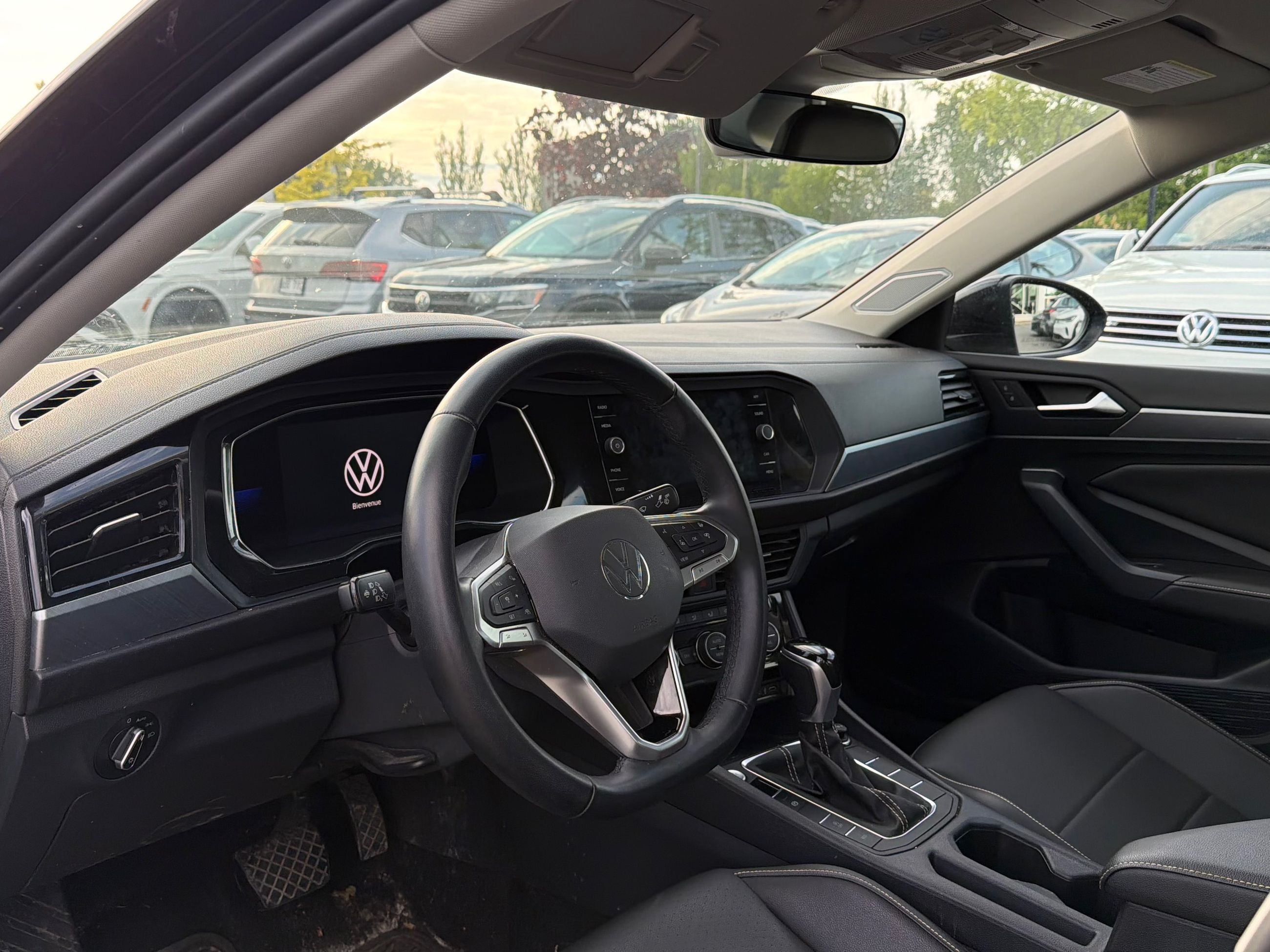 Volkswagen Jetta  2023 à Saint-Bruno-de-Montarville, Québec