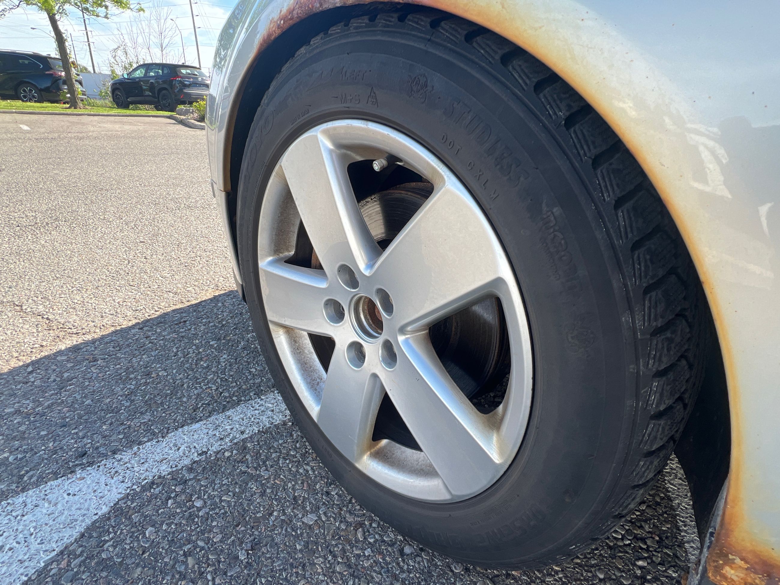 2010 Volkswagen Passat Wagon in Bolton, Ontario