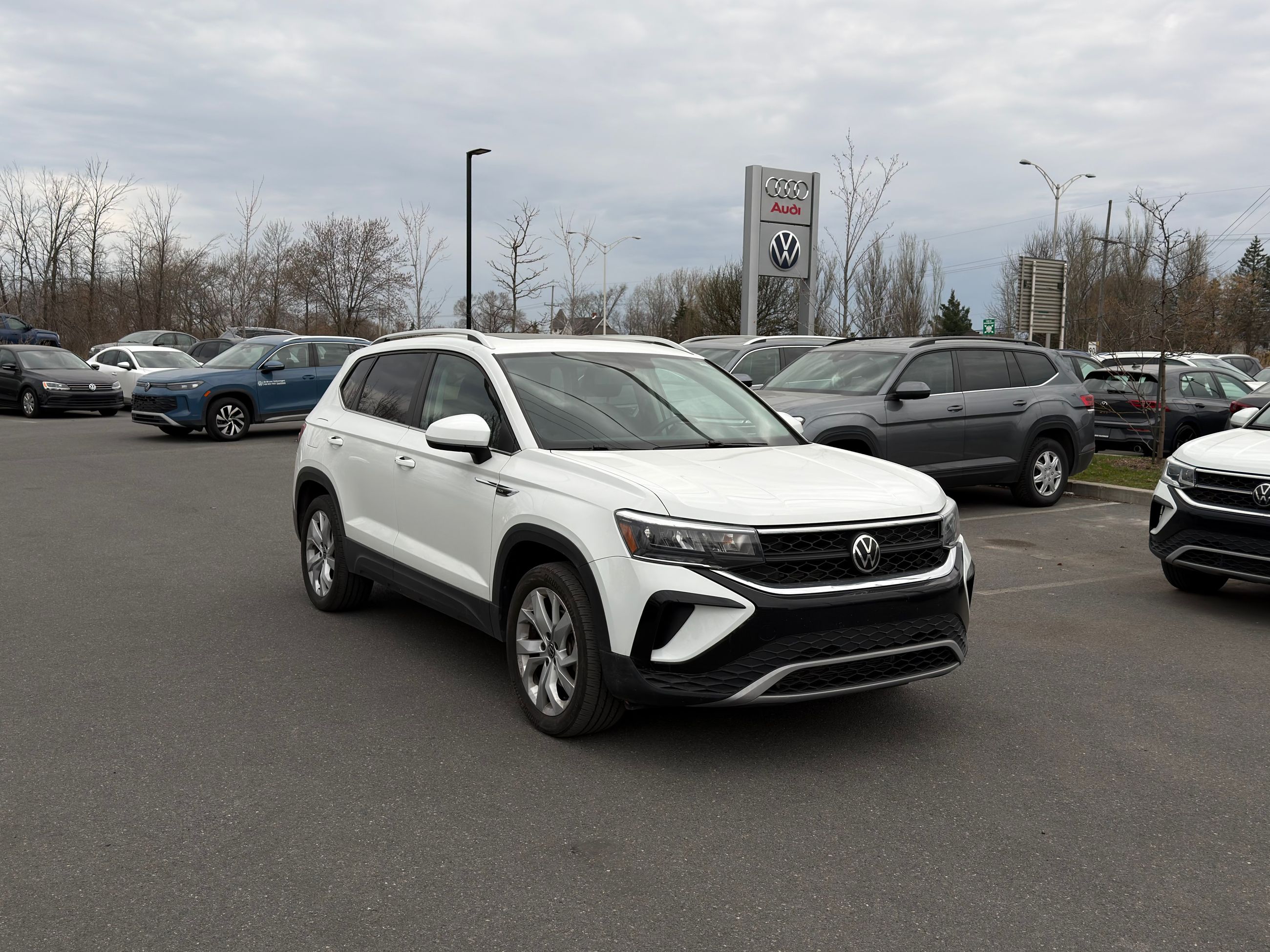 2022 Volkswagen Taos in Saint-Bruno-de-Montarville, Quebec
