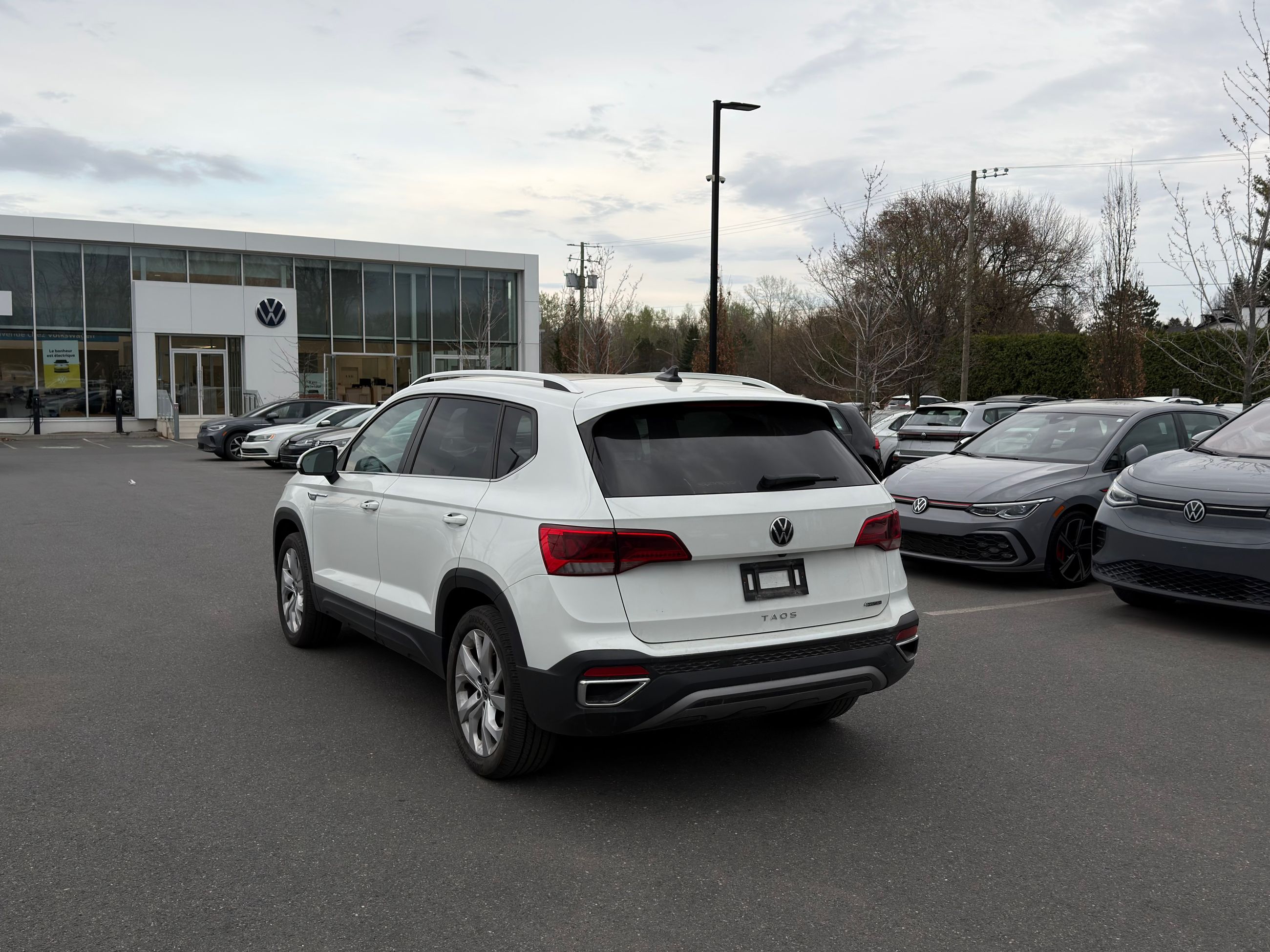 2022 Volkswagen Taos in Saint-Bruno-de-Montarville, Quebec