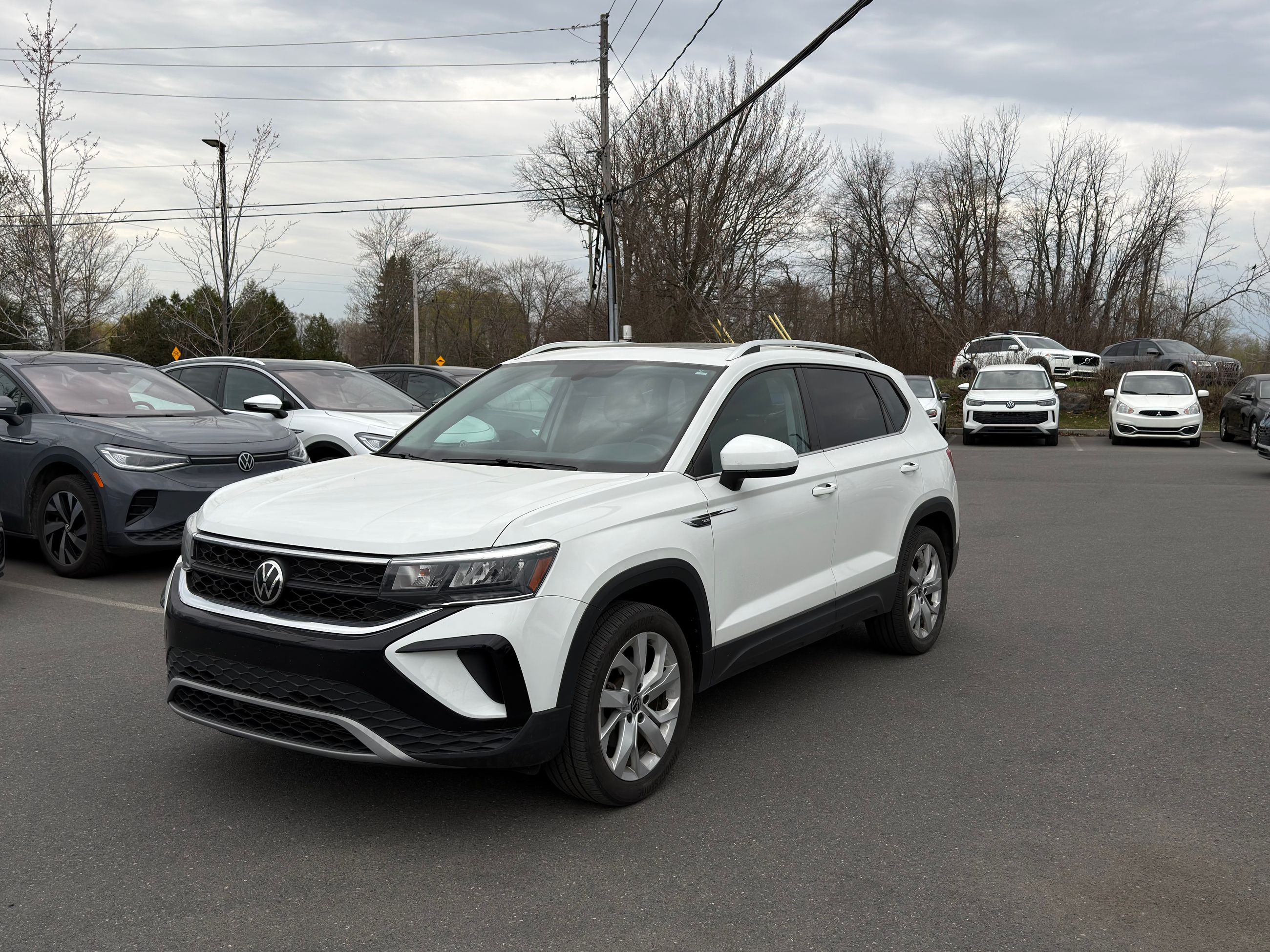 2022 Volkswagen Taos in Saint-Bruno-de-Montarville, Quebec