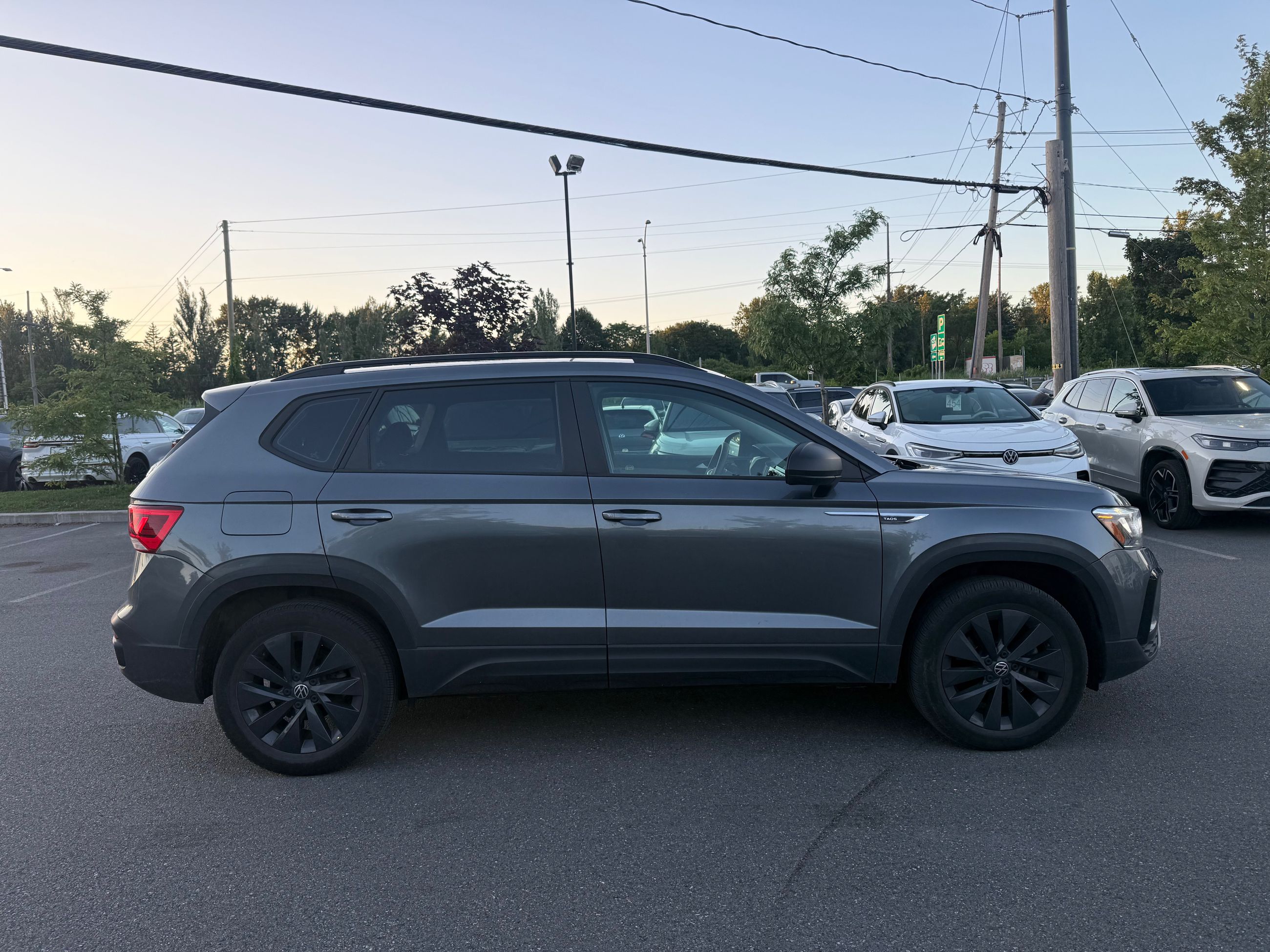 Volkswagen Taos  2022 à Saint-Bruno-de-Montarville, Québec