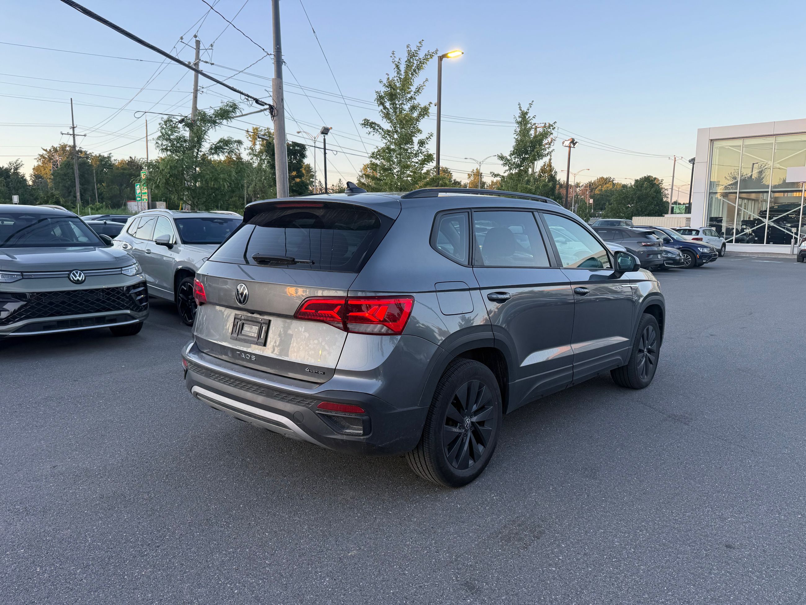 Volkswagen Taos  2022 à Saint-Bruno-de-Montarville, Québec
