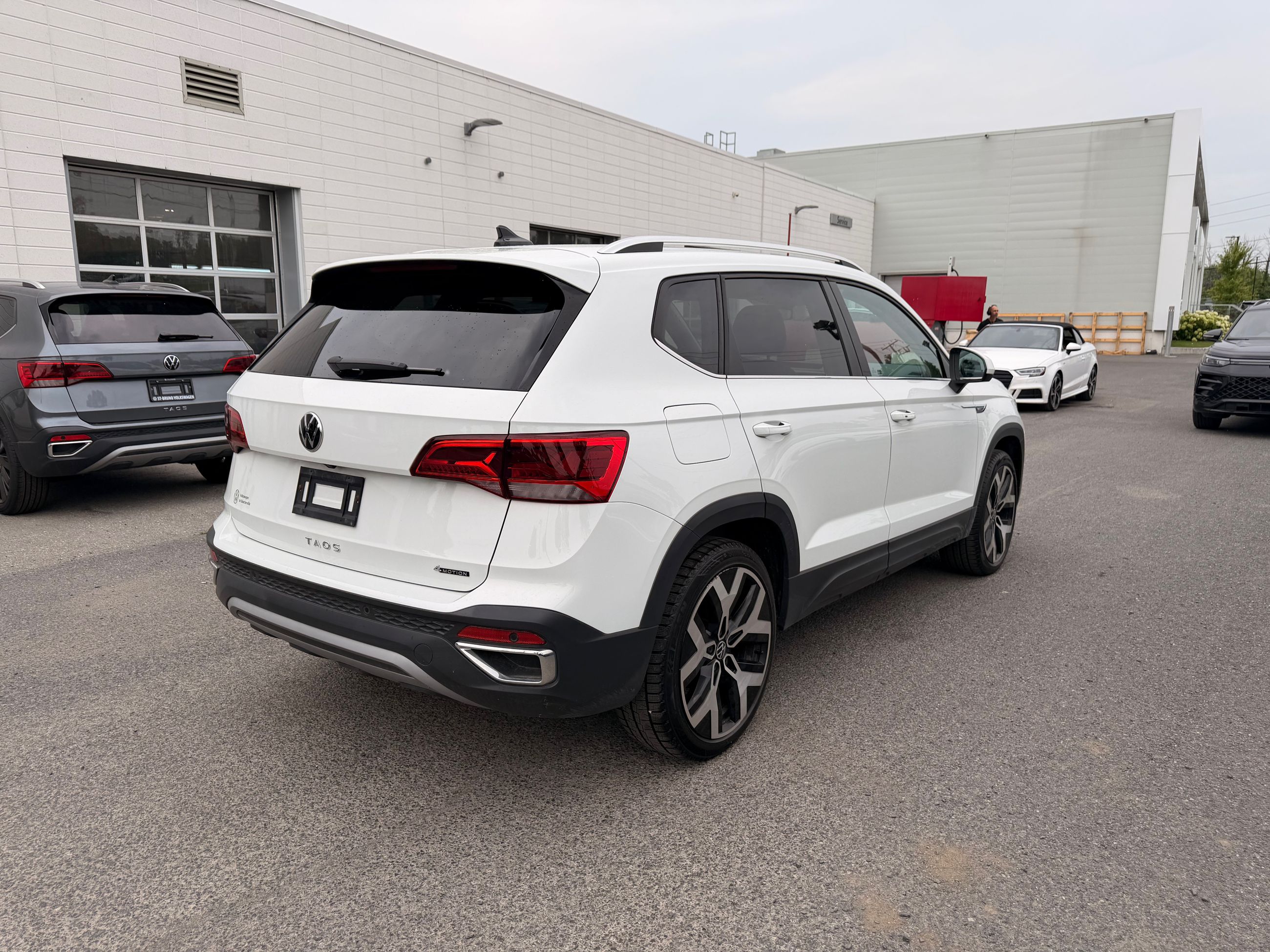 Volkswagen Taos  2022 à Saint-Bruno-de-Montarville, Québec