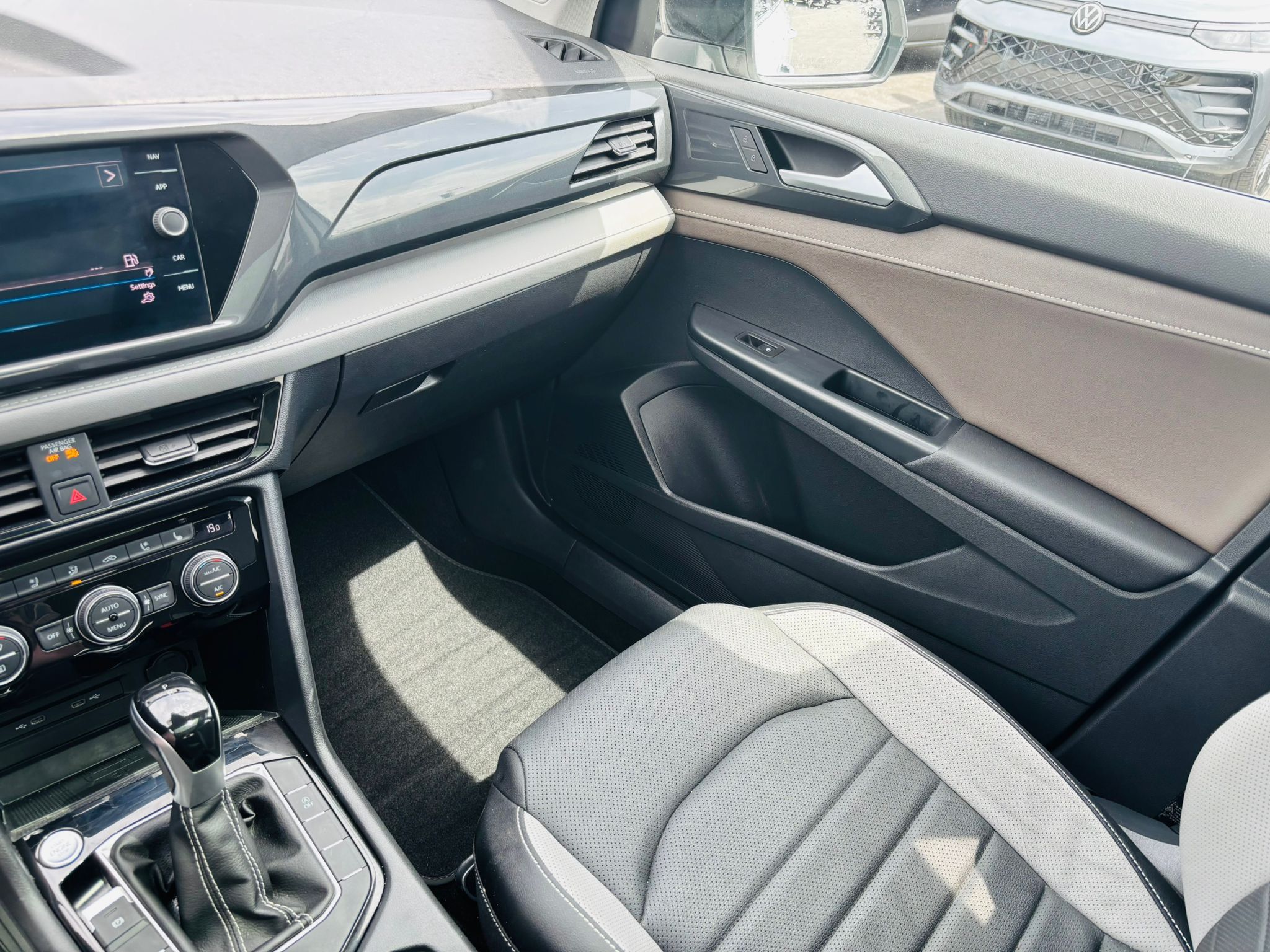 2023 Volkswagen Taos in Barrie, Ontario