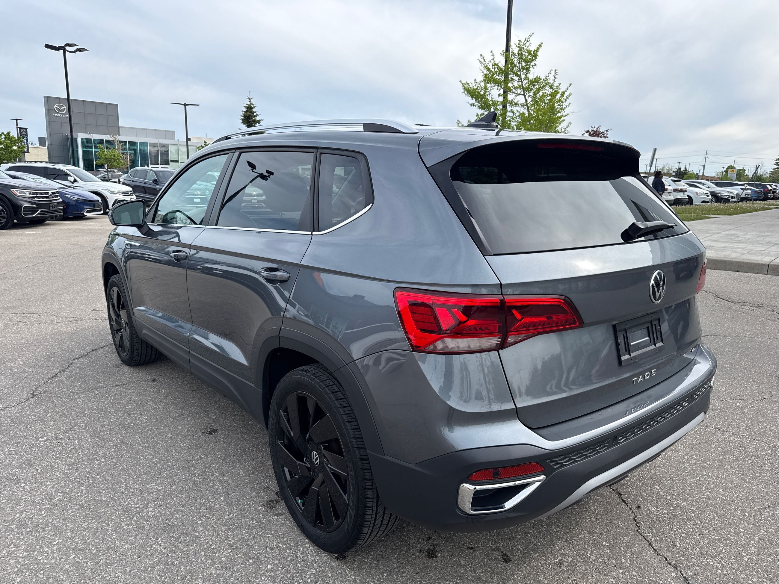 2023 Volkswagen Taos in Mississauga, Ontario
