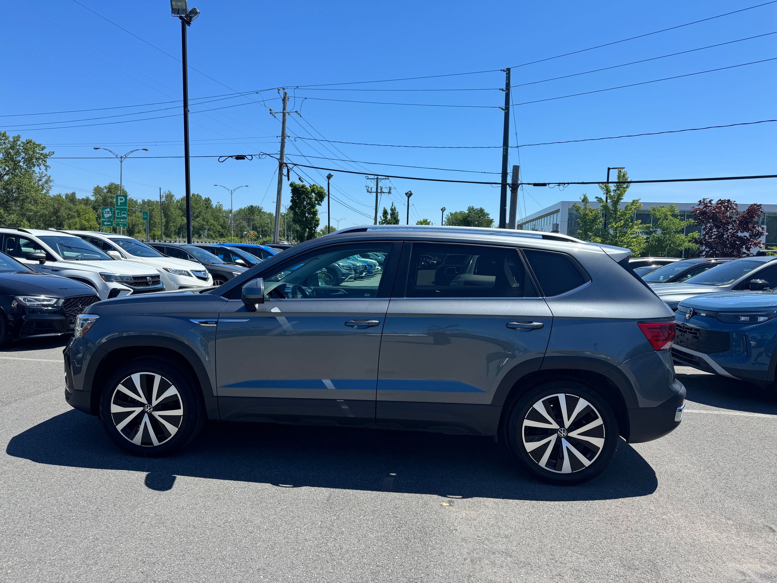 2023 Volkswagen Taos in Saint-Bruno-de-Montarville, Quebec