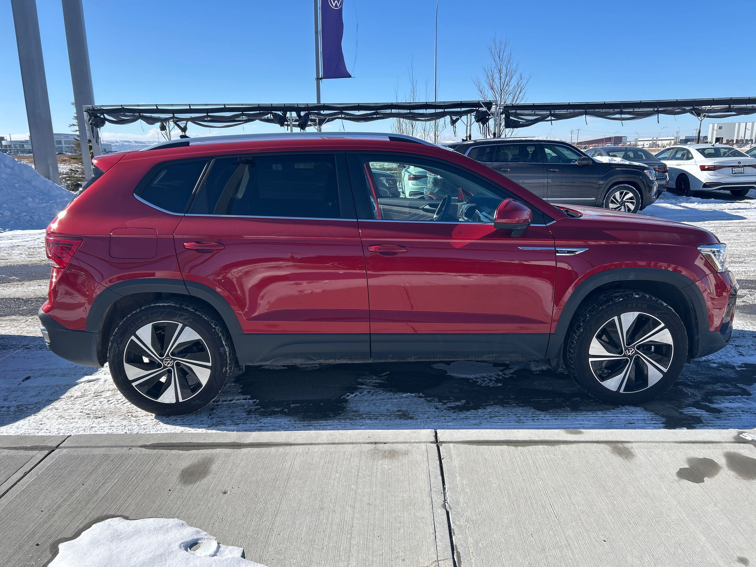 Volkswagen Taos  2024 à Calgary, Alberta