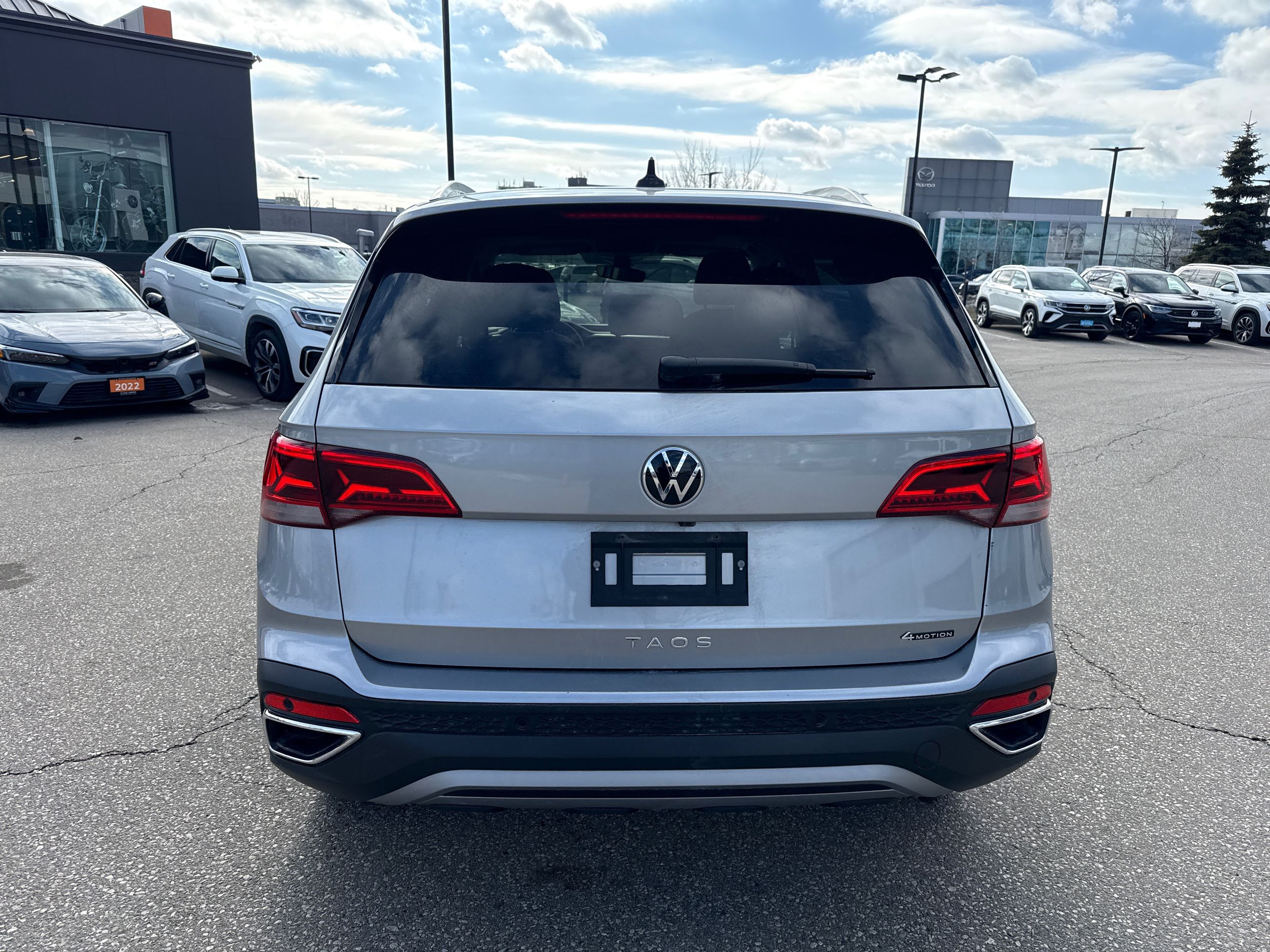 2024 Volkswagen Taos in Mississauga, Ontario