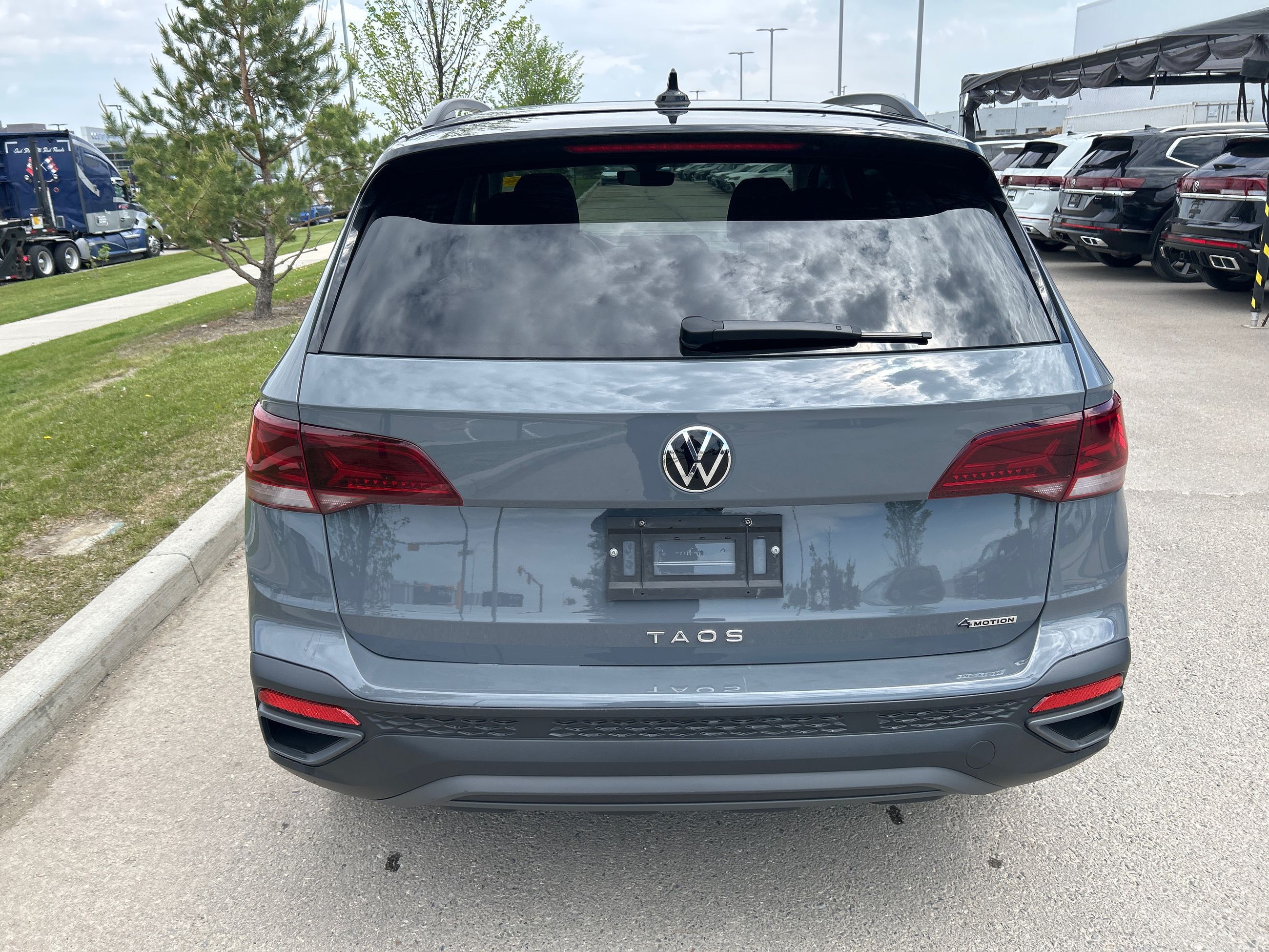 2024 Volkswagen Taos