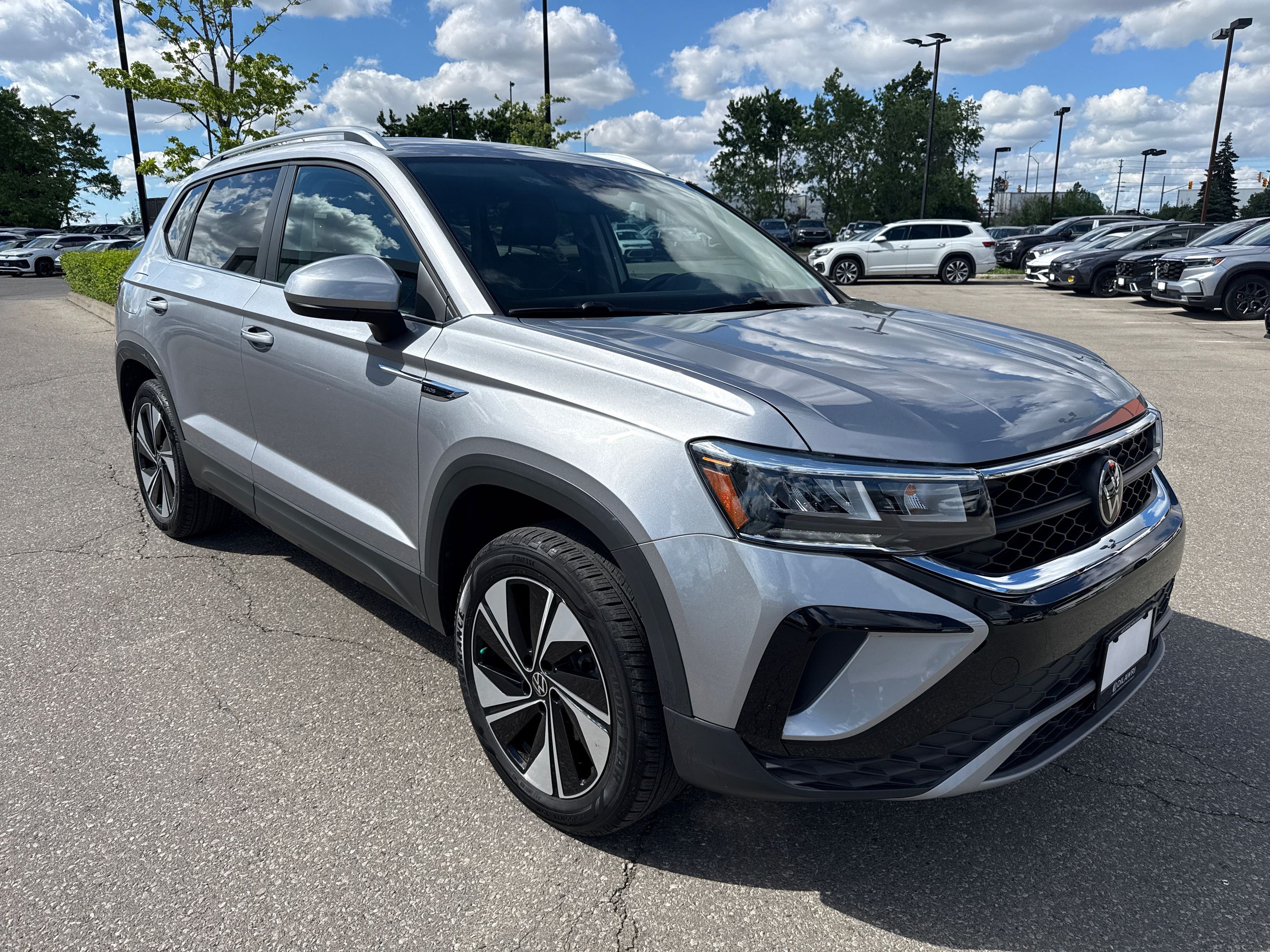 2024 Volkswagen Taos in Mississauga, Ontario