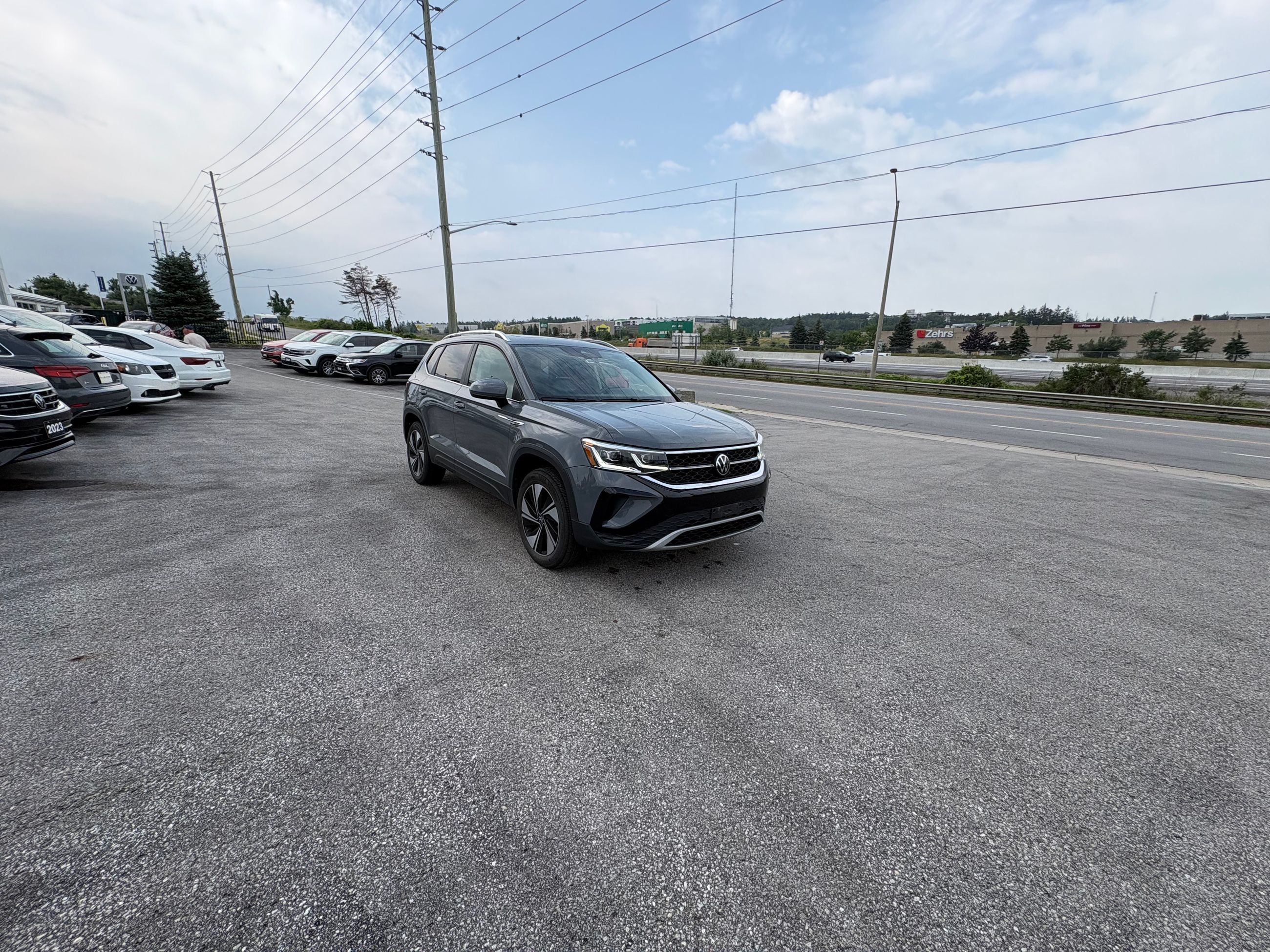 2024 Volkswagen Taos in Barrie, Ontario