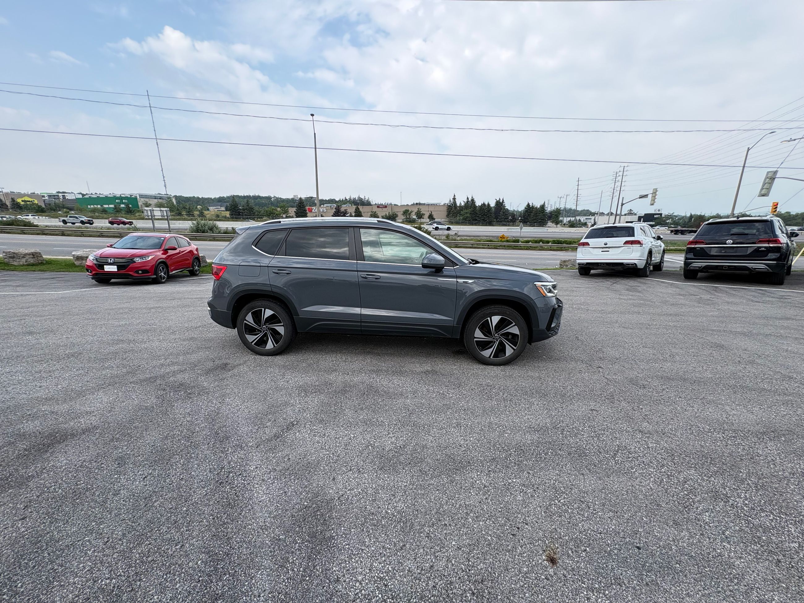 2024 Volkswagen Taos in Barrie, Ontario