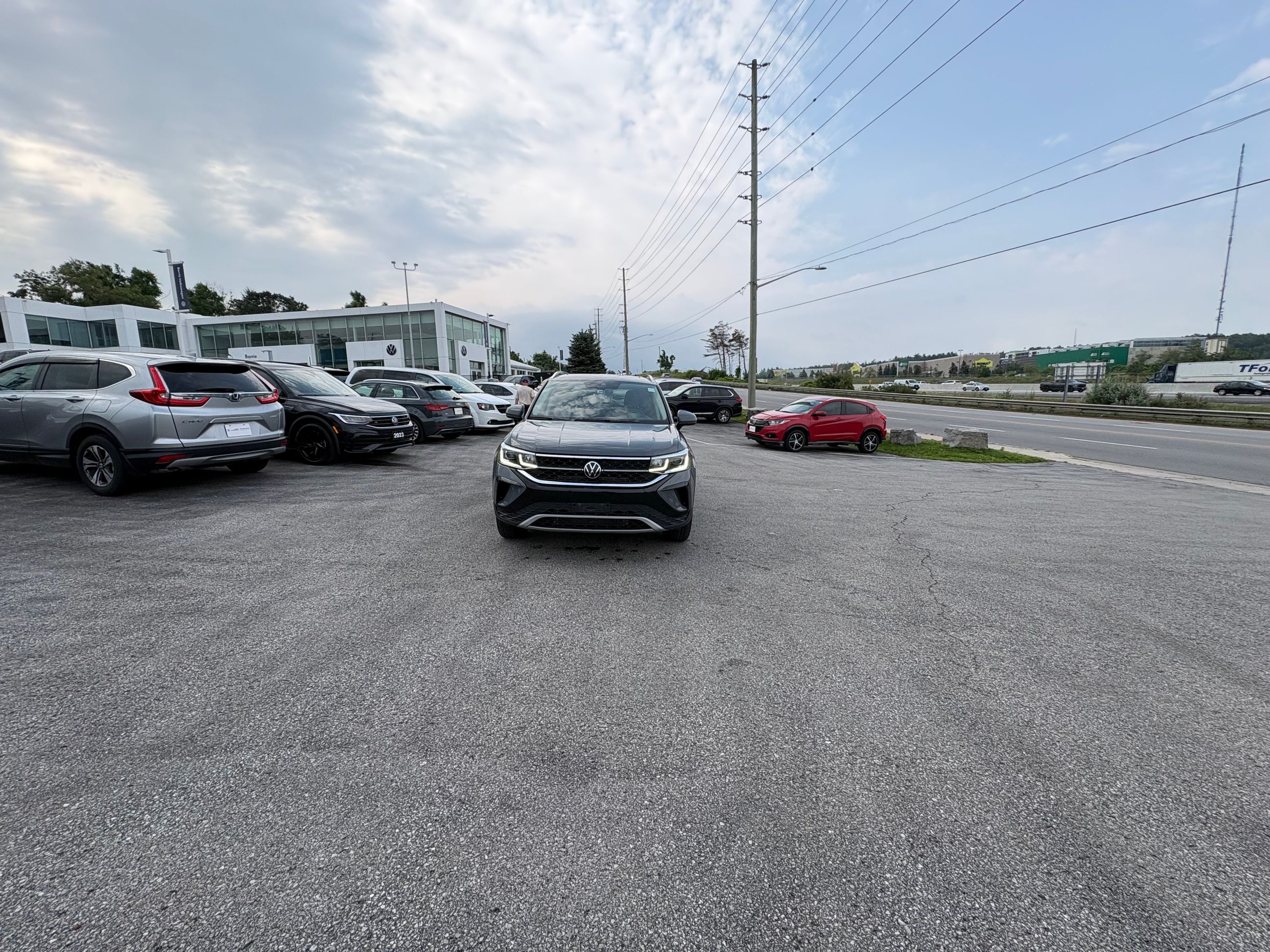 2024 Volkswagen Taos in Barrie, Ontario