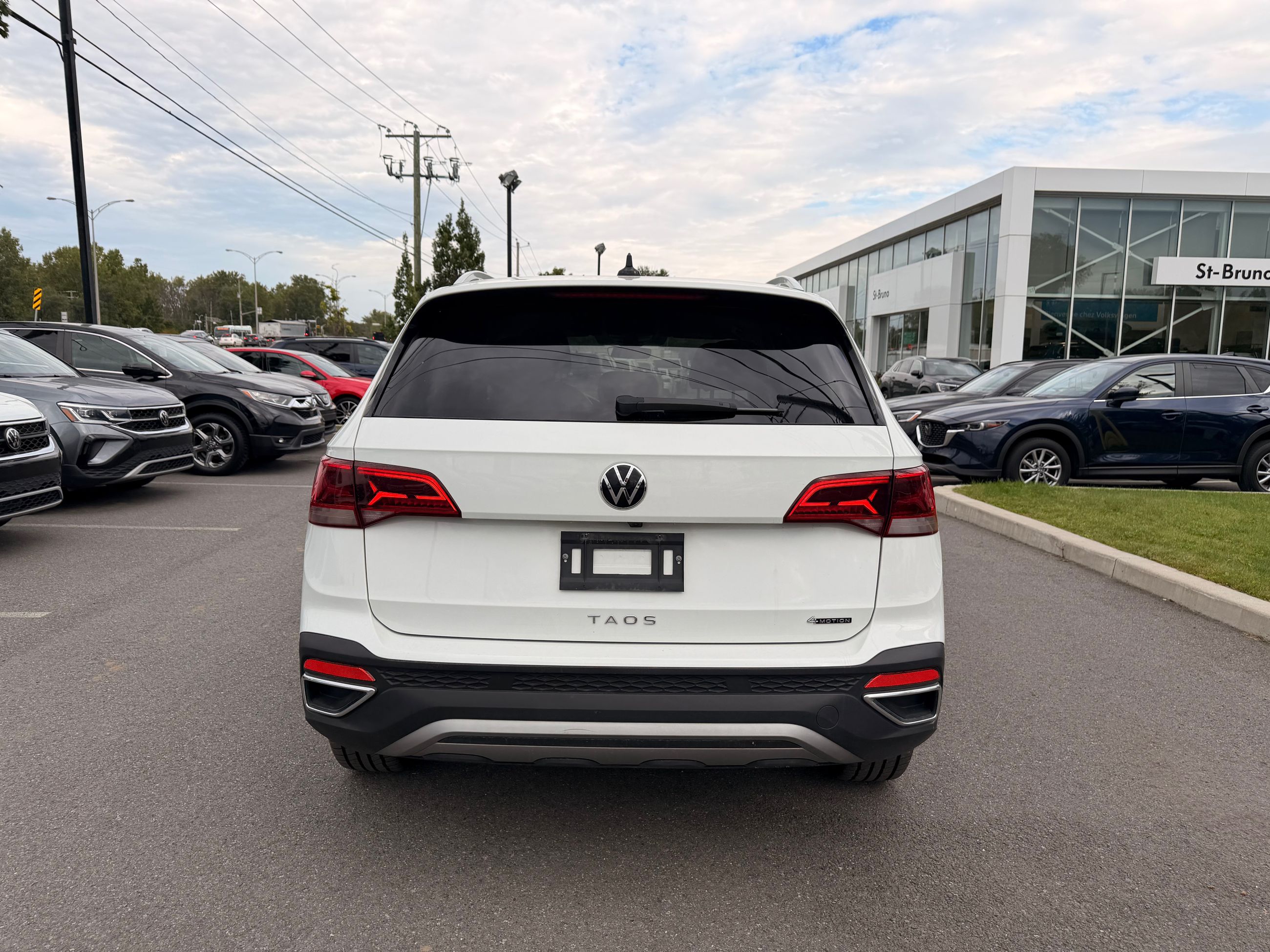 Photo Volkswagen Taos Comfortline | Apple Carplay | Intérieur cuir 2024 #7