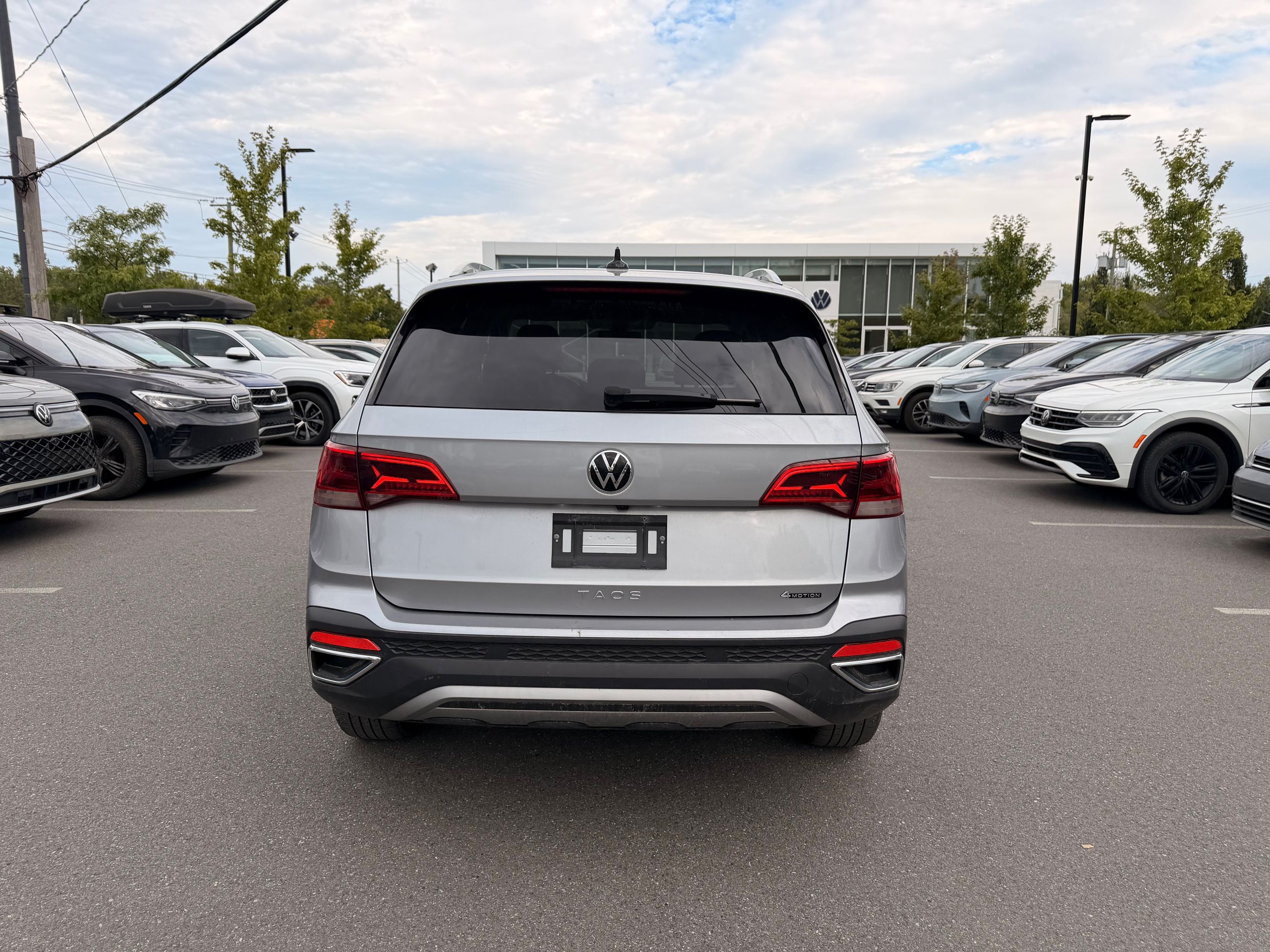 Photo Volkswagen Taos Comfortline | Apple Carplay | Intérieur cuir 2024 #7