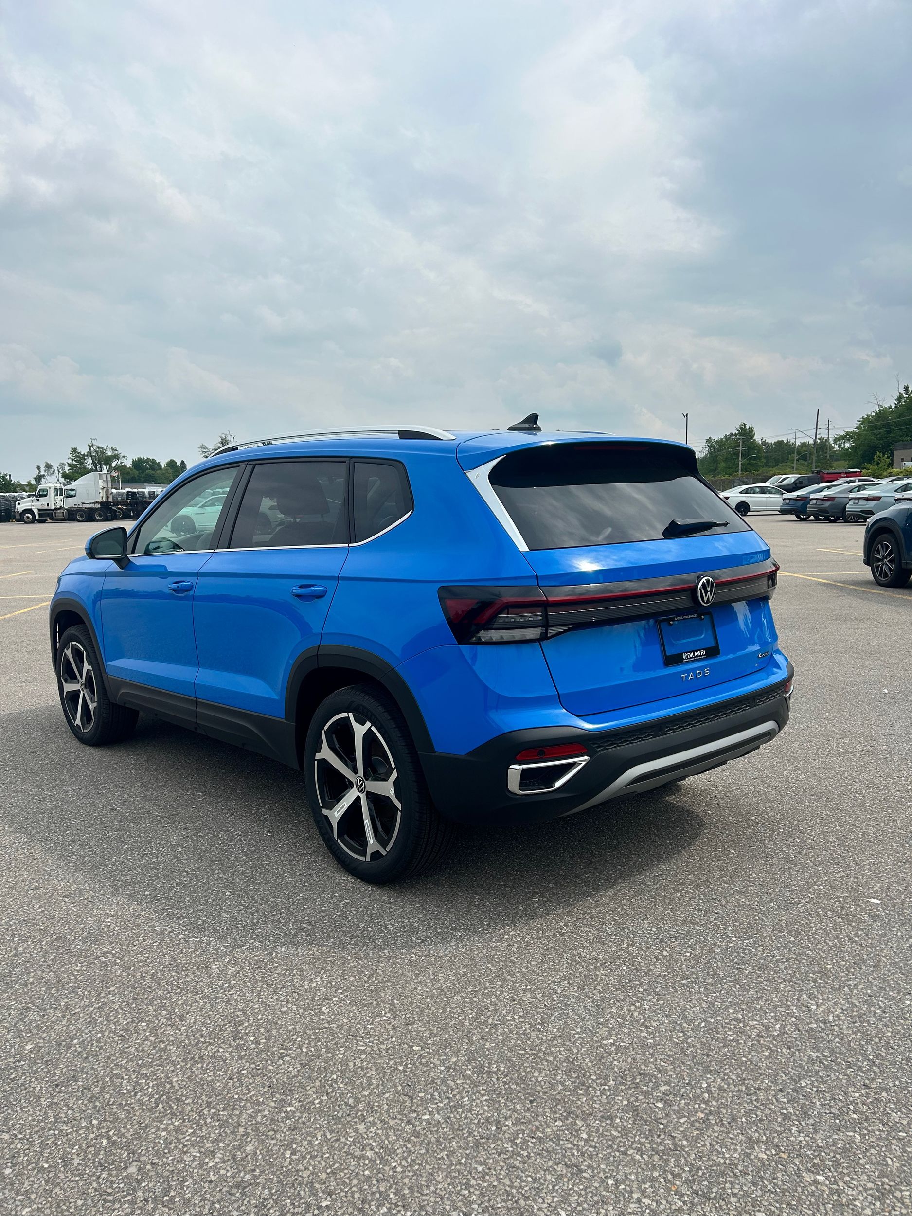 2025 Volkswagen Taos in Barrie, Ontario
