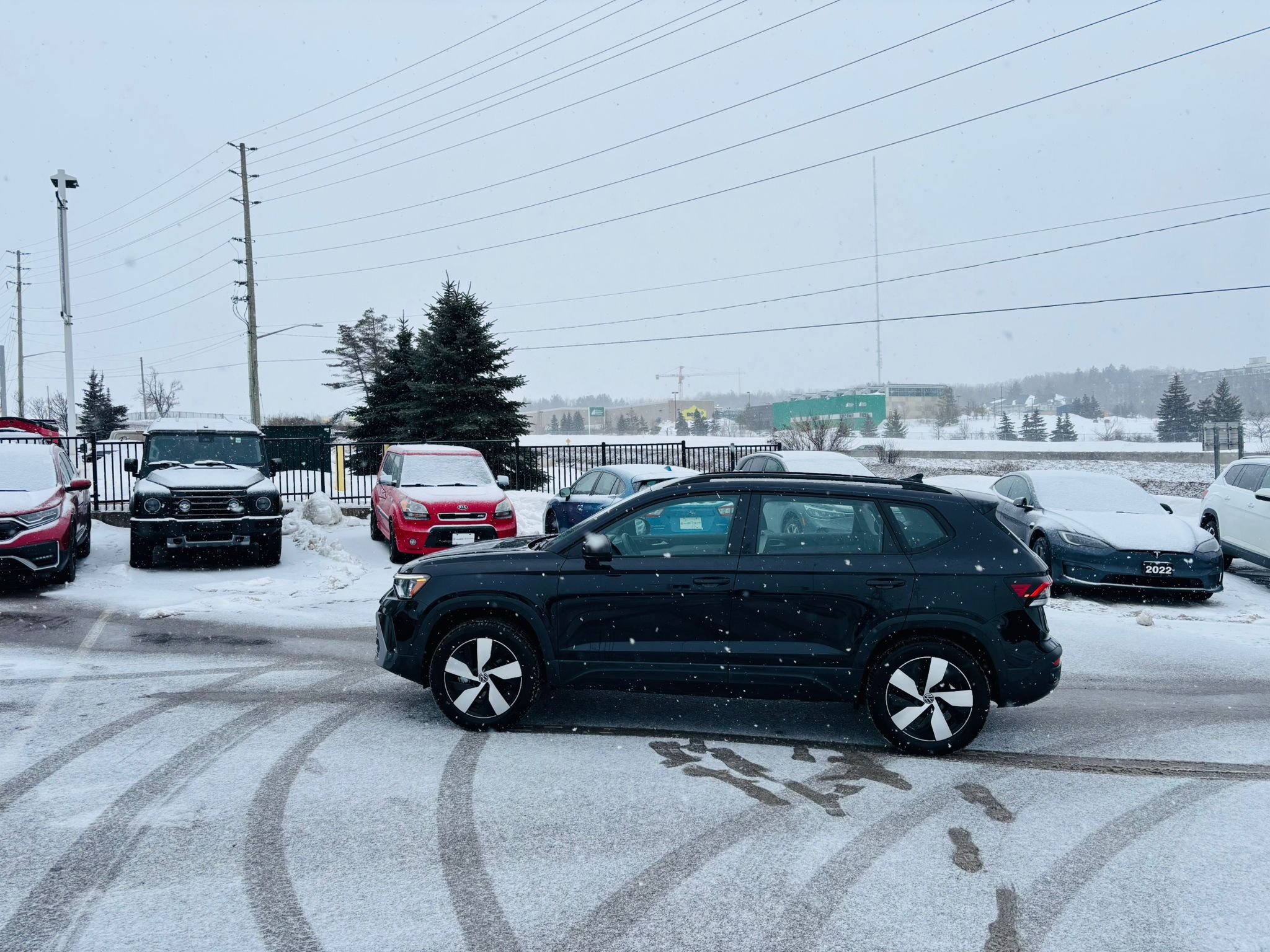 2025 Volkswagen Taos in Barrie, Ontario