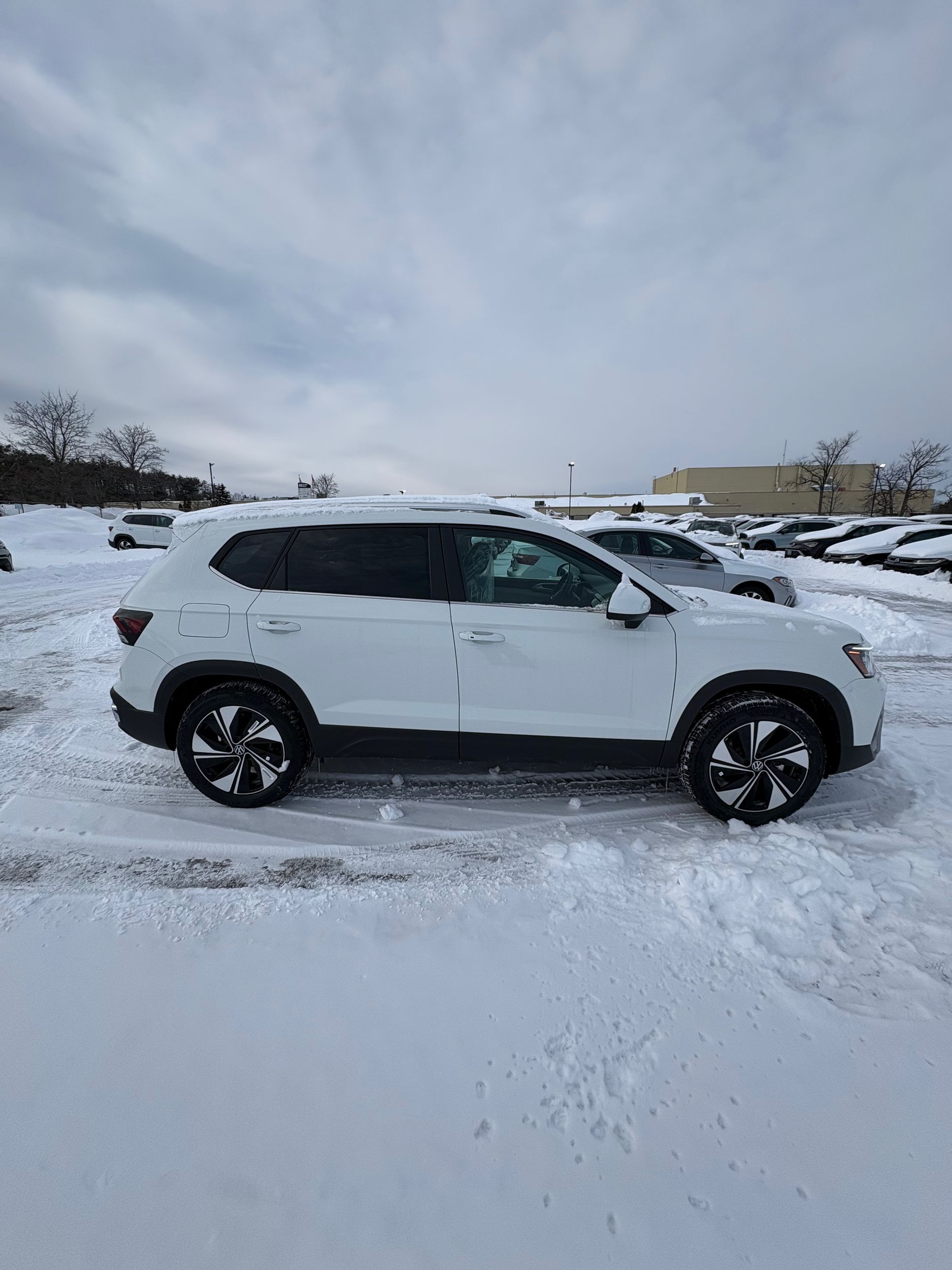 2026 Volkswagen Taos