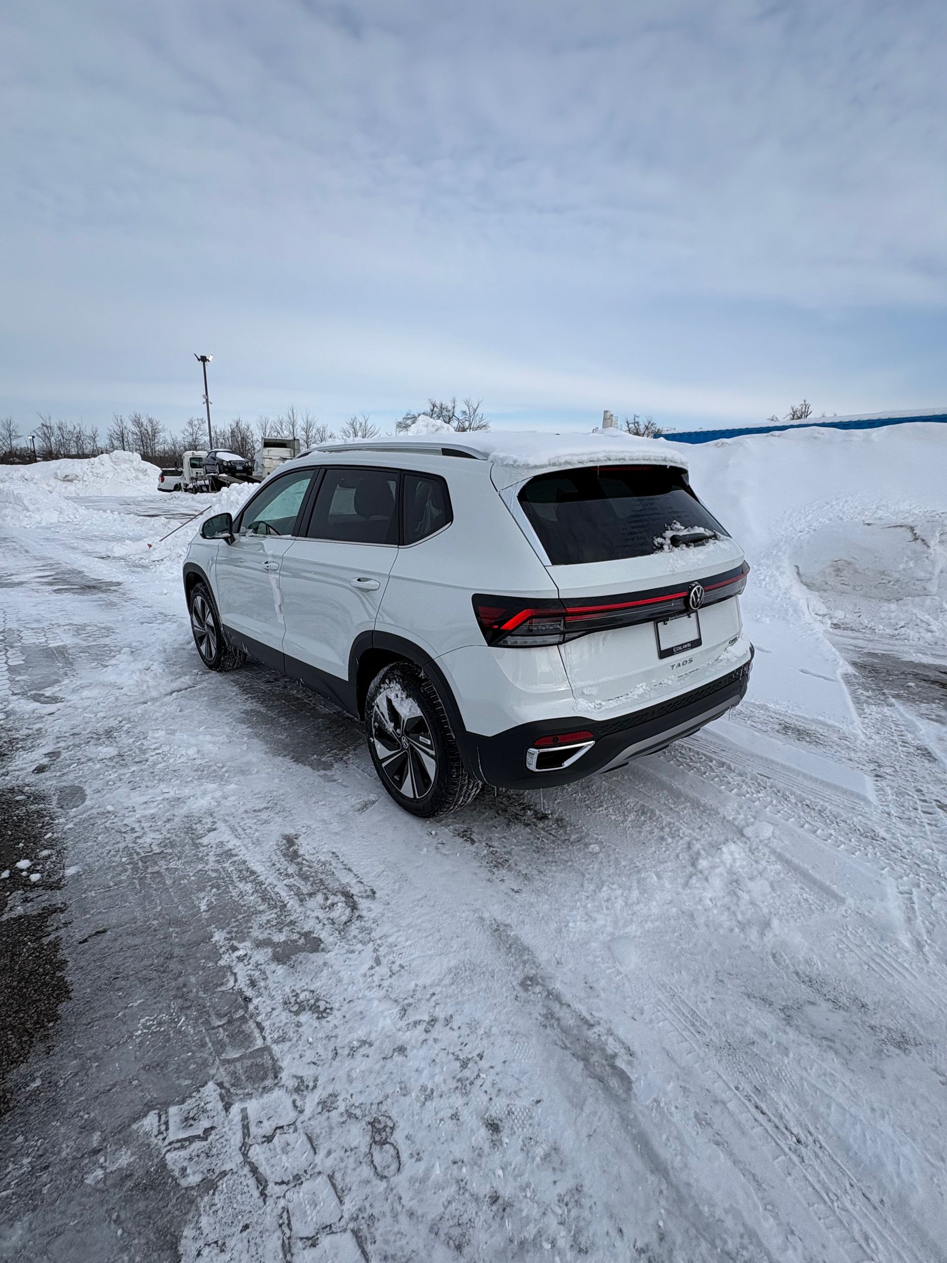 2026 Volkswagen Taos